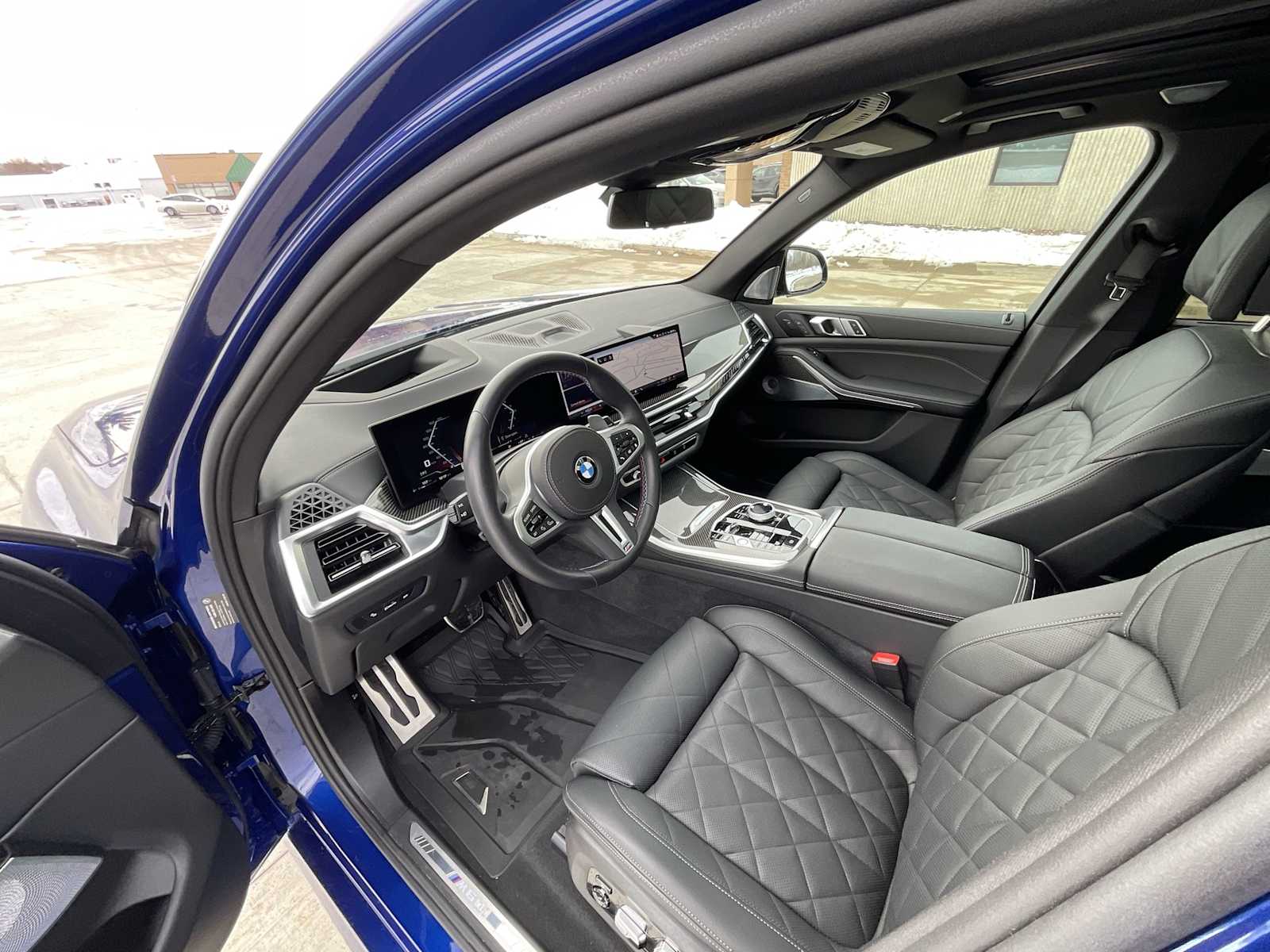 Thumbnail: 2025 BMW X5 - 11