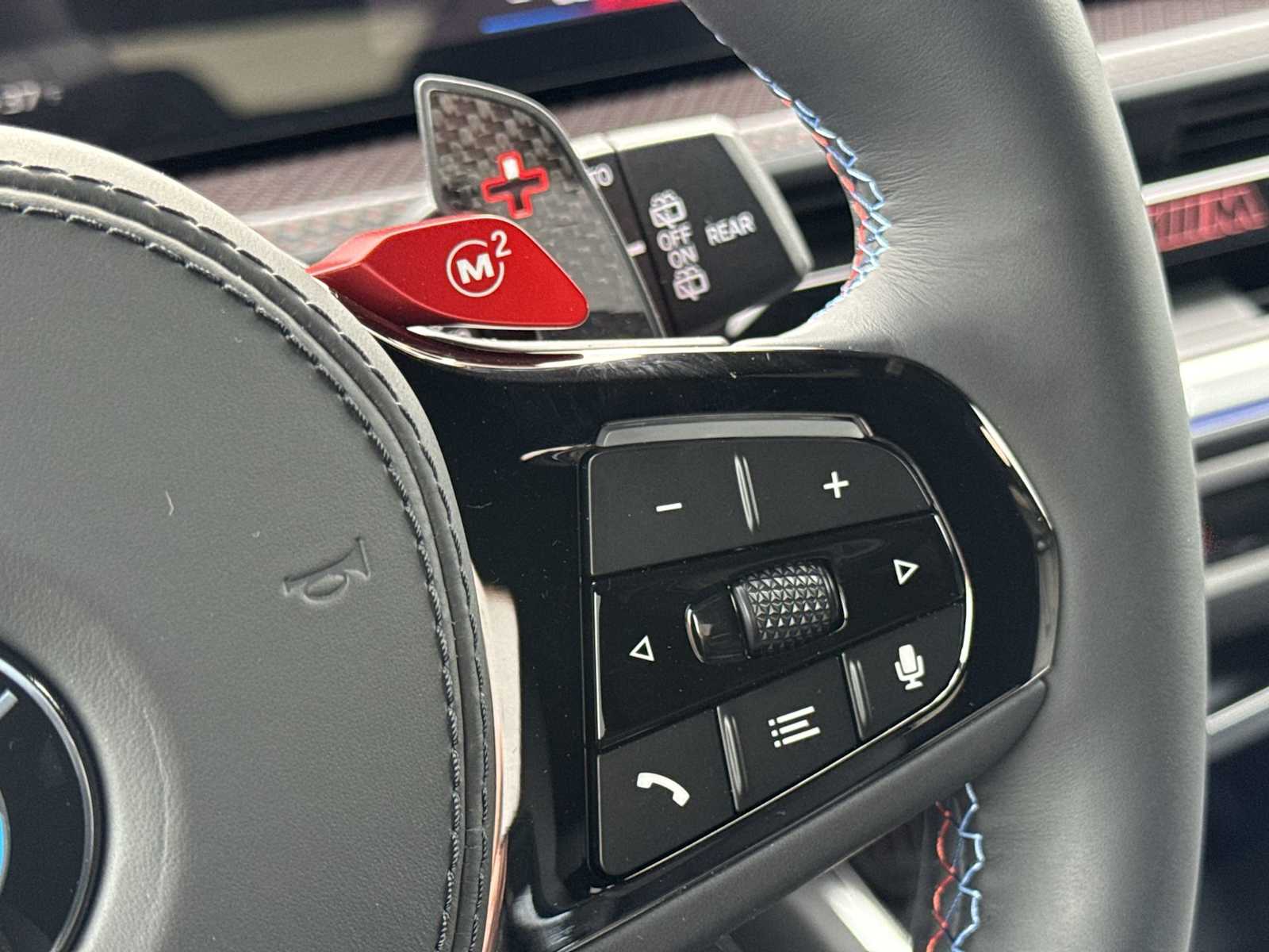 Thumbnail: 2026 BMW XM - 27