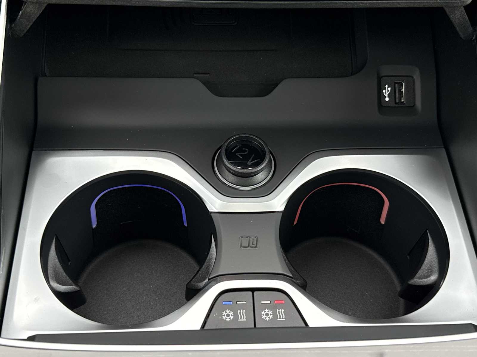 Thumbnail: 2026 BMW X7 - 34