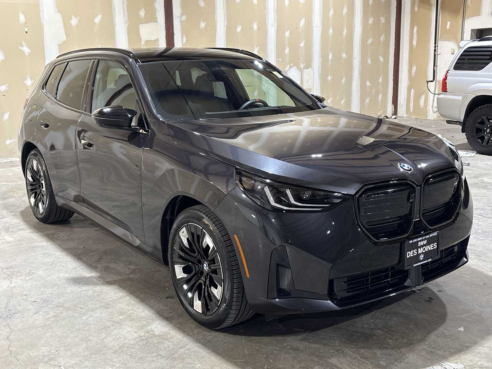 Thumbnail: 2025 BMW X3 - 16