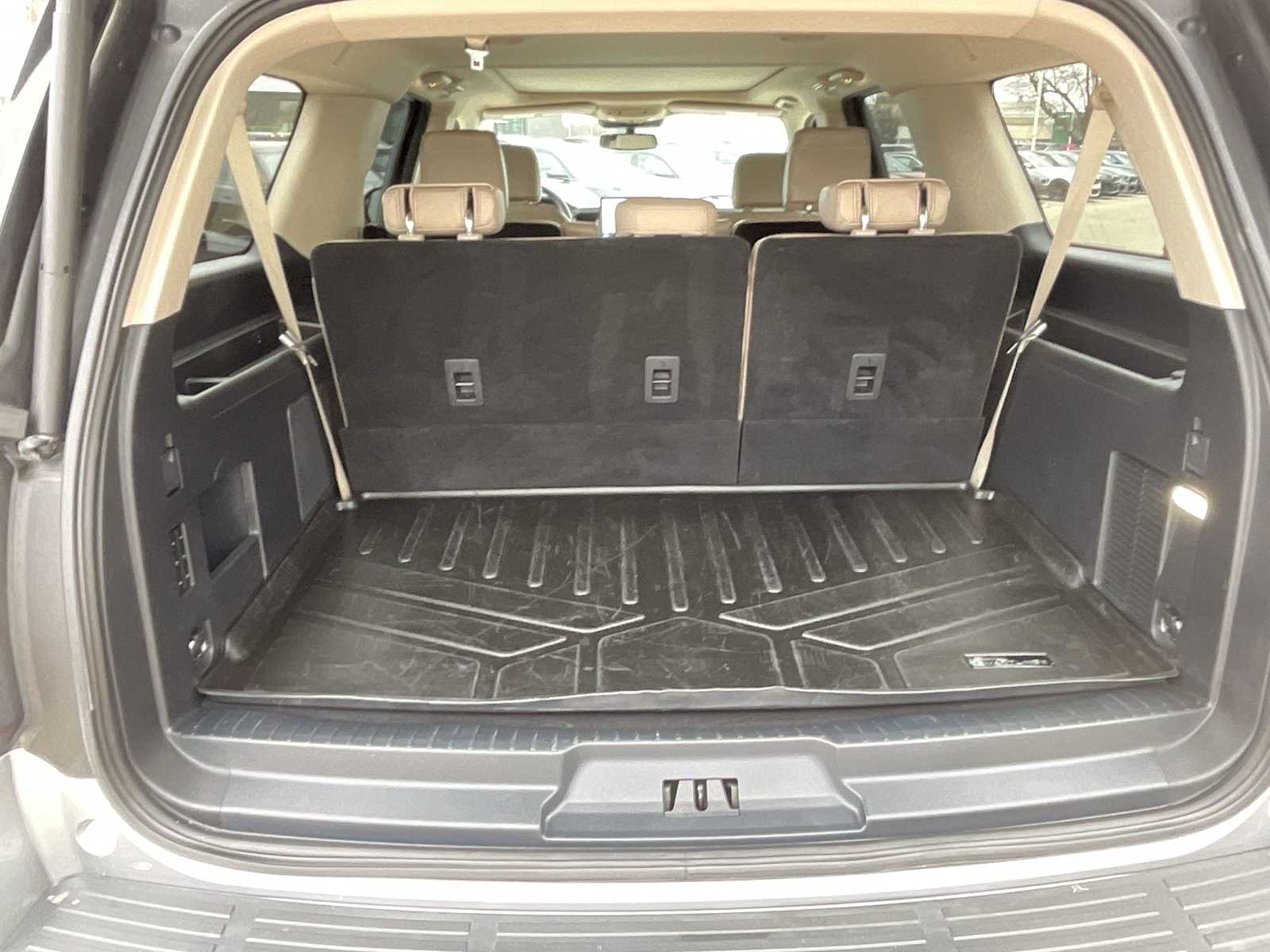 Thumbnail: 2022 Ford Expedition MAX - 37