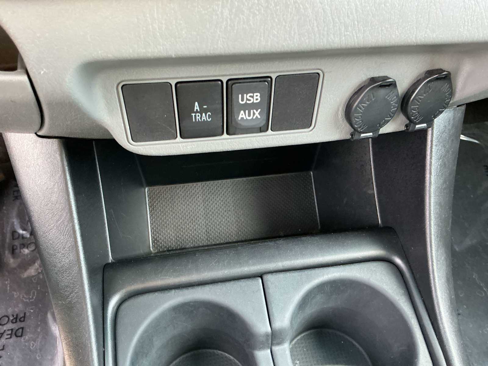 Thumbnail: 2012 Toyota Tacoma - 27