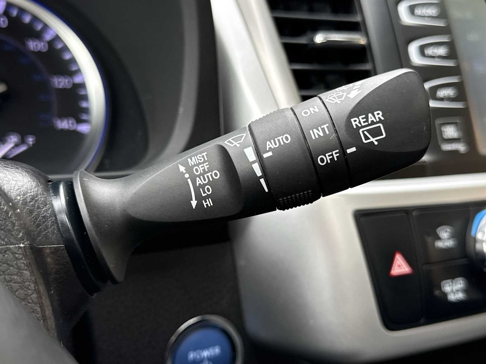 Thumbnail: 2018 Toyota Highlander - 28