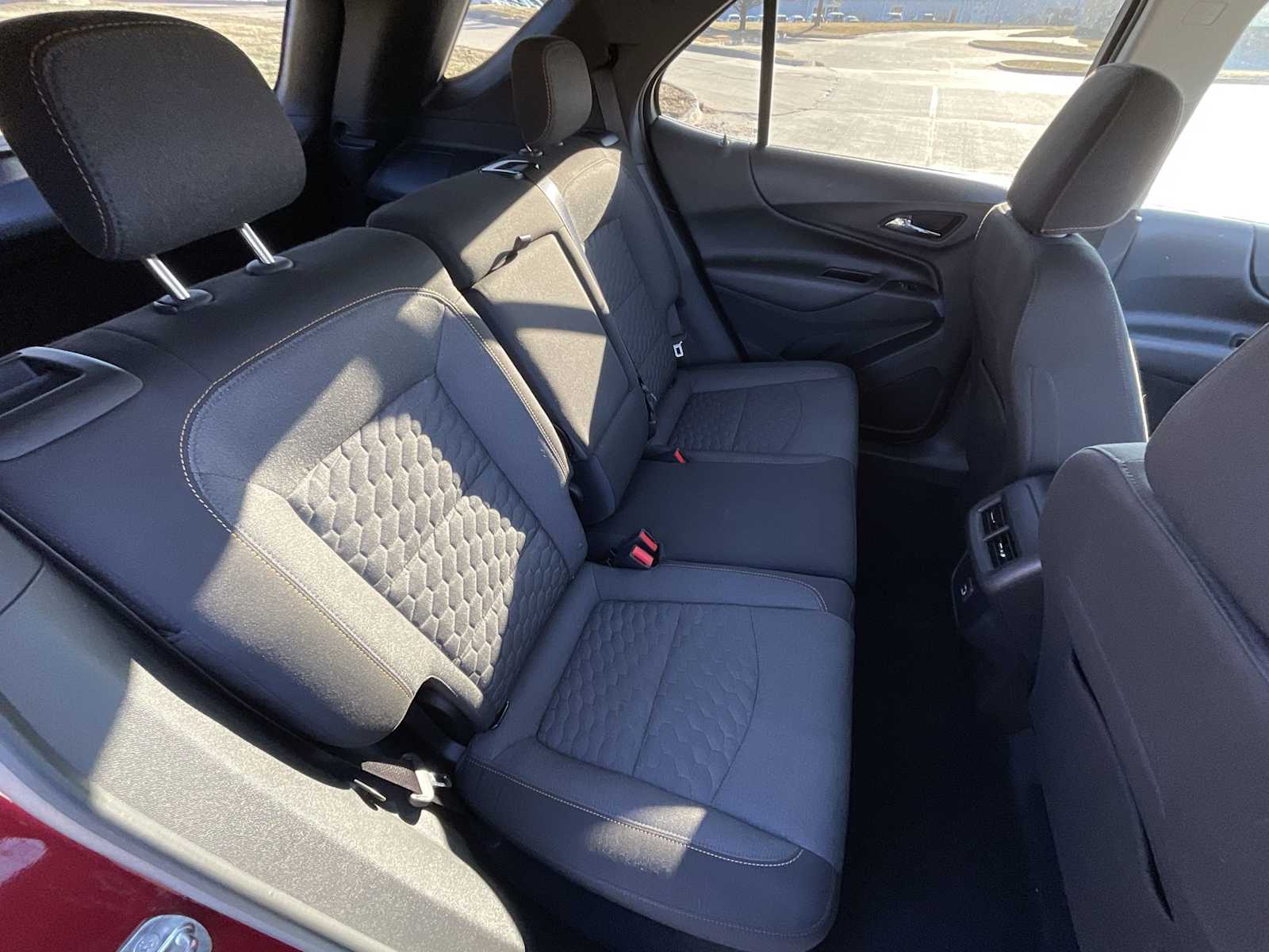 Thumbnail: 2020 Chevrolet Equinox - 21