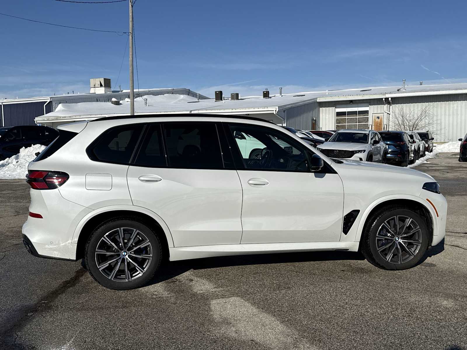 Thumbnail: 2025 BMW X5 - 15