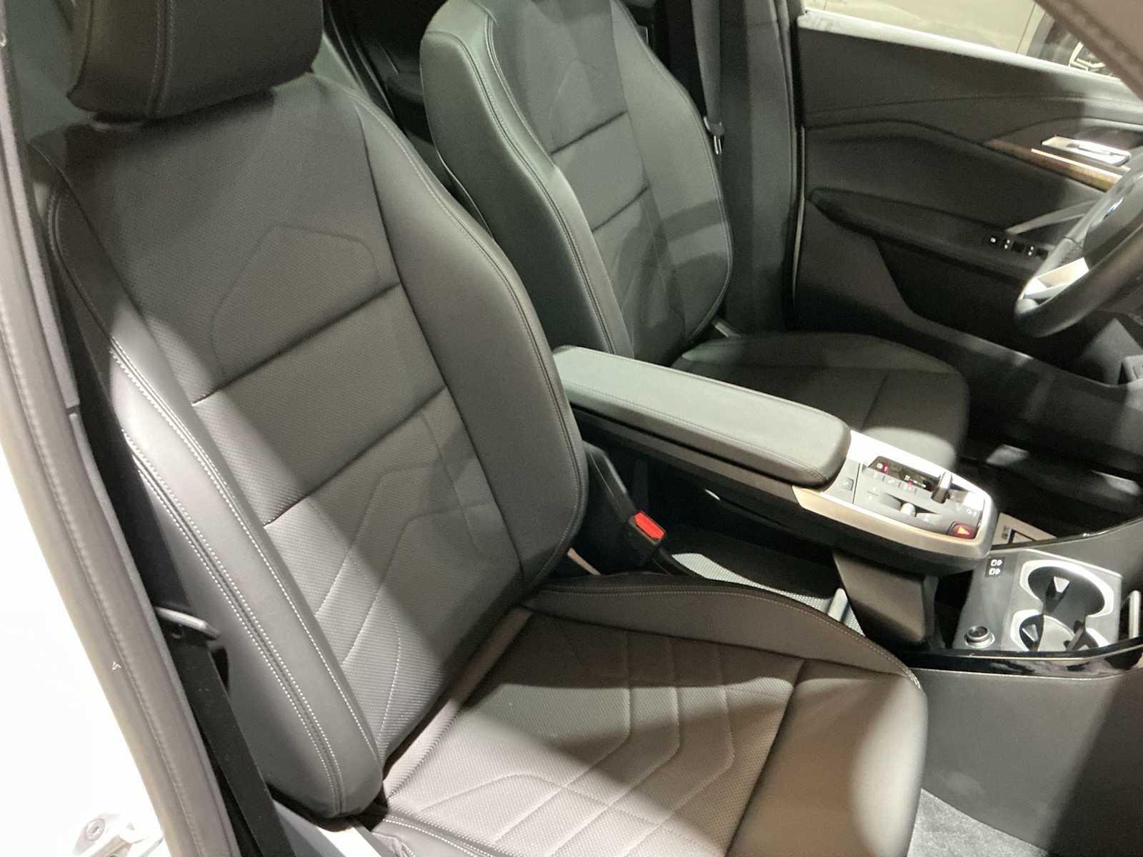 Thumbnail: 2025 BMW X1 - 23