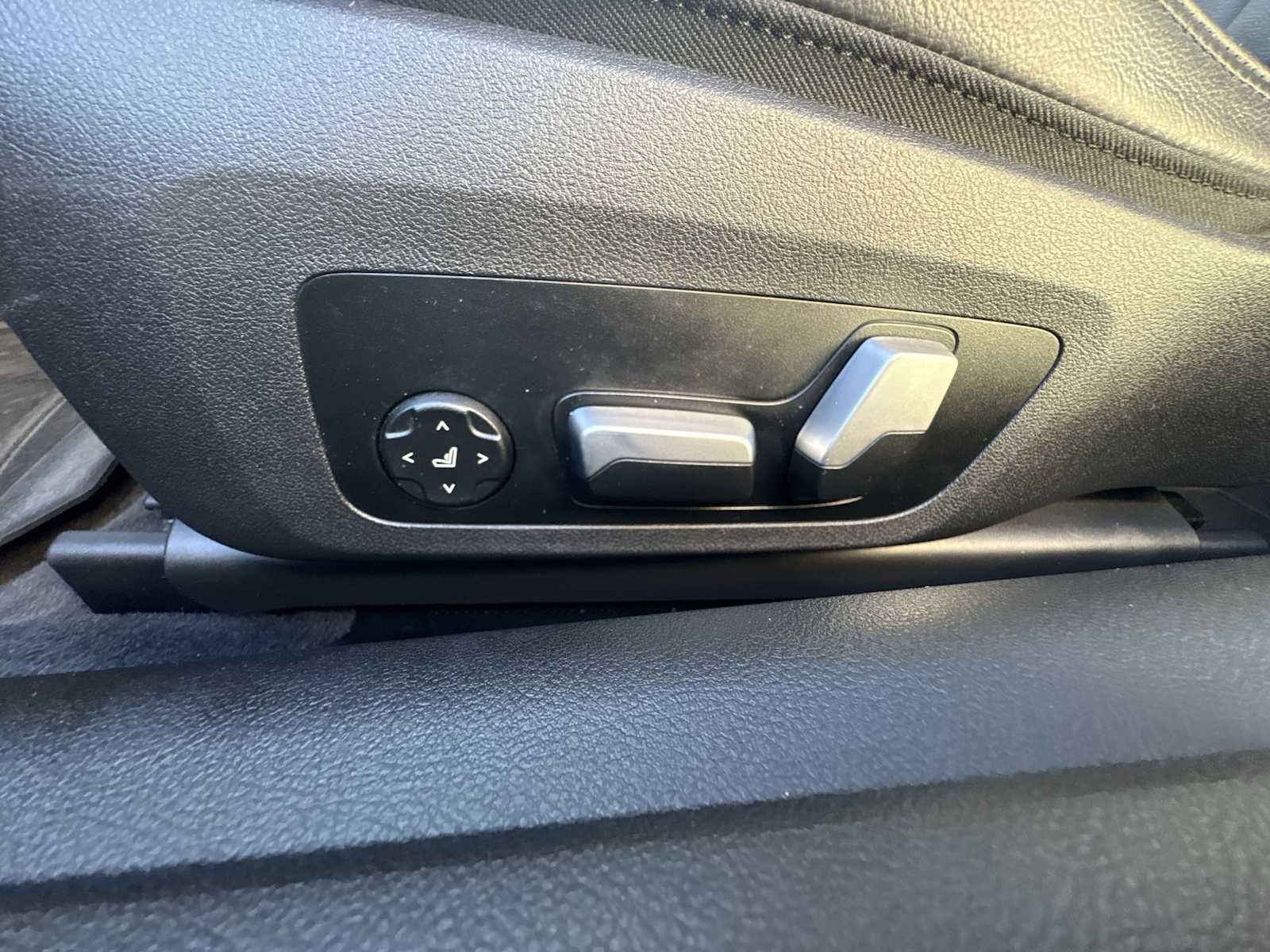 Thumbnail: 2021 BMW 4 Series - 17