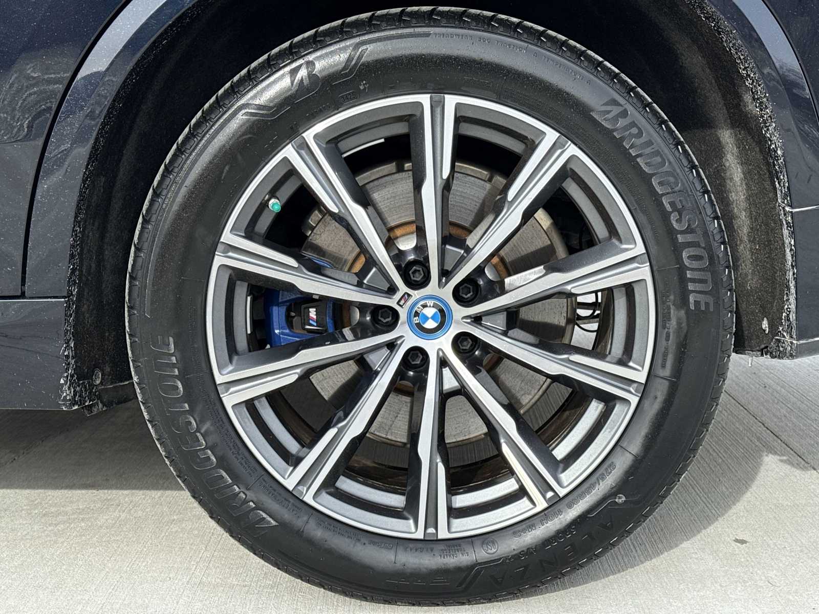 Thumbnail: 2022 BMW X5 - 14