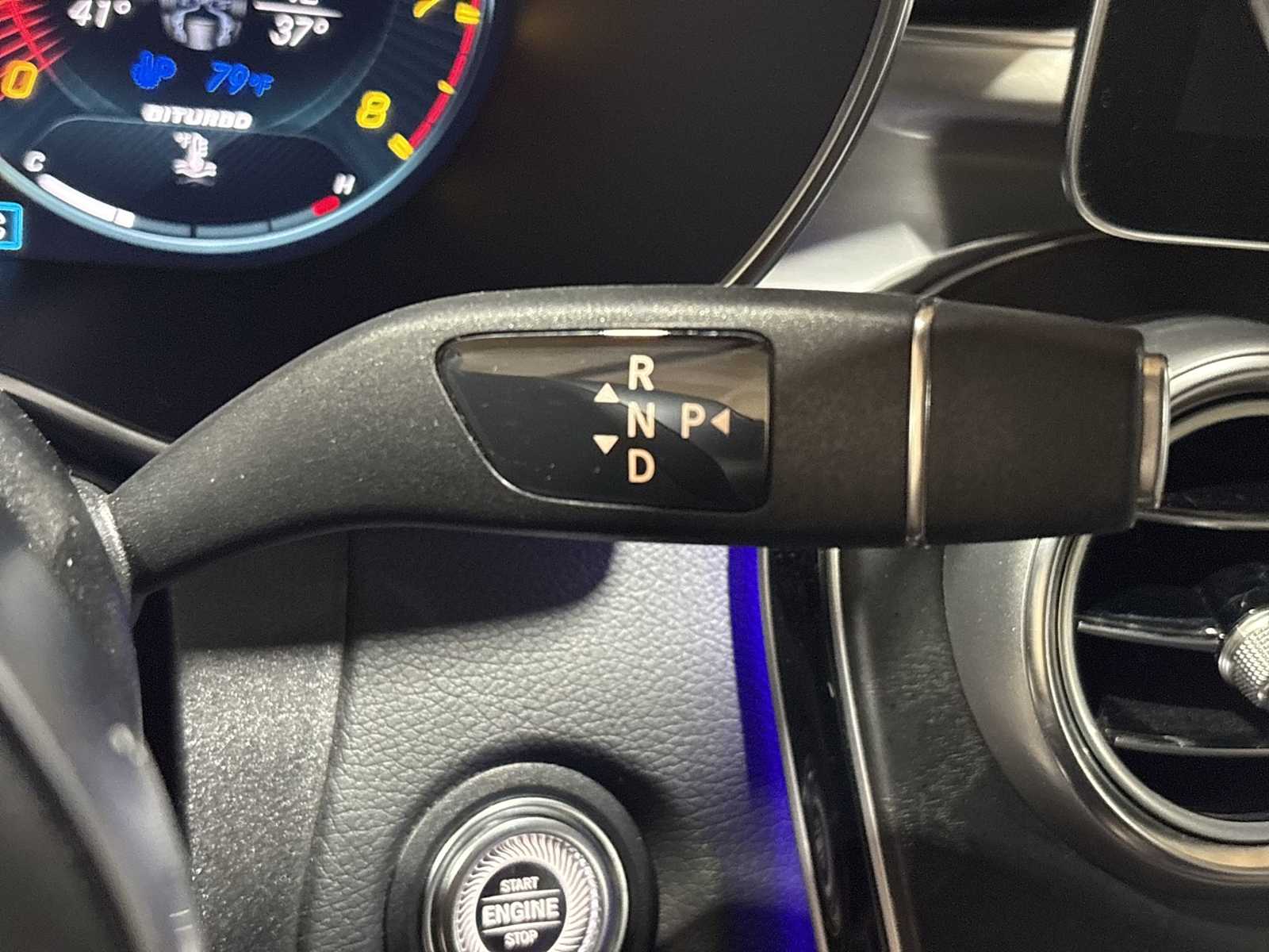 Thumbnail: 2022 Mercedes-Benz C-Class - 28