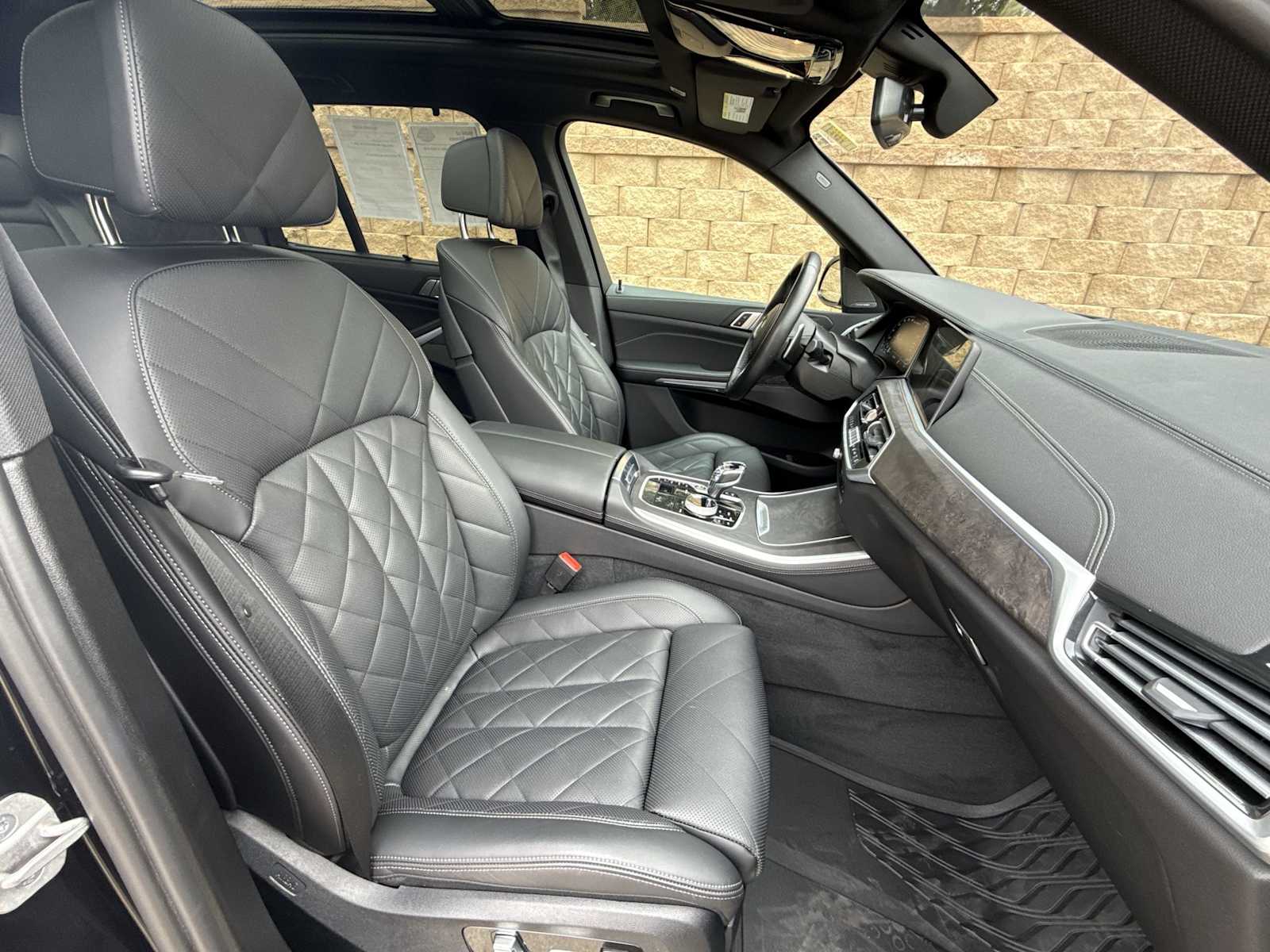 Thumbnail: 2023 BMW X5 - 24