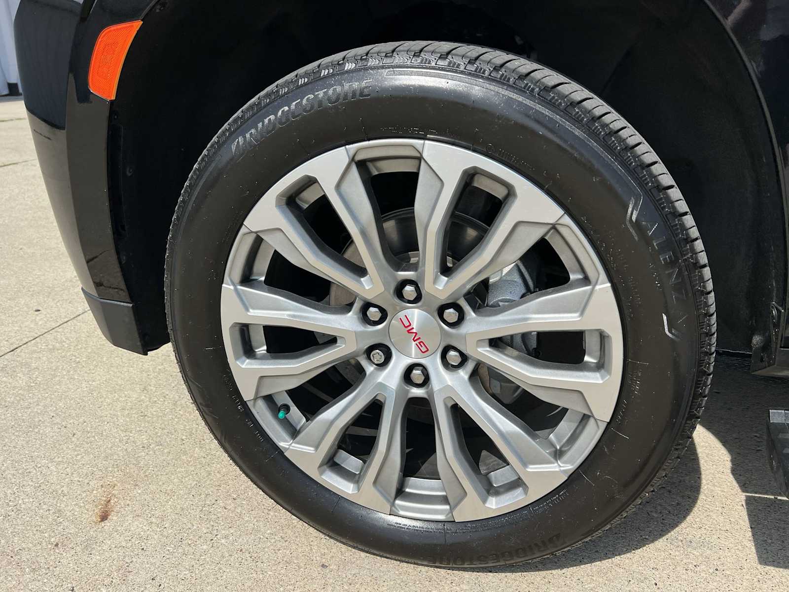 2021 GMC Yukon Denali 11