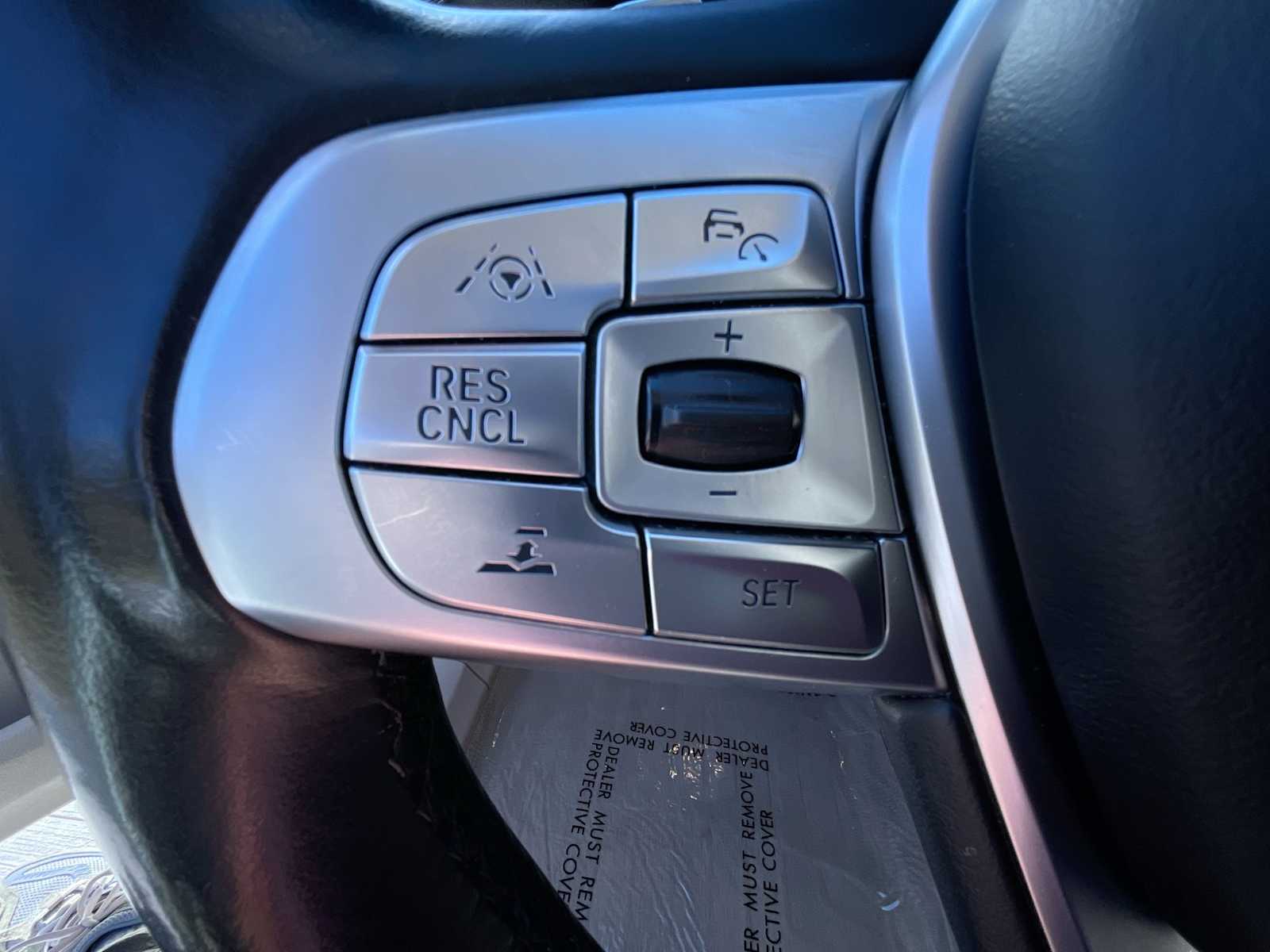 Thumbnail: 2018 BMW 7 Series - 27