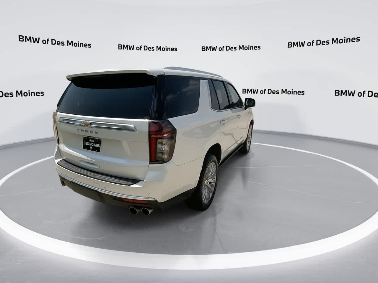 Thumbnail: 2024 Chevrolet Tahoe - 8