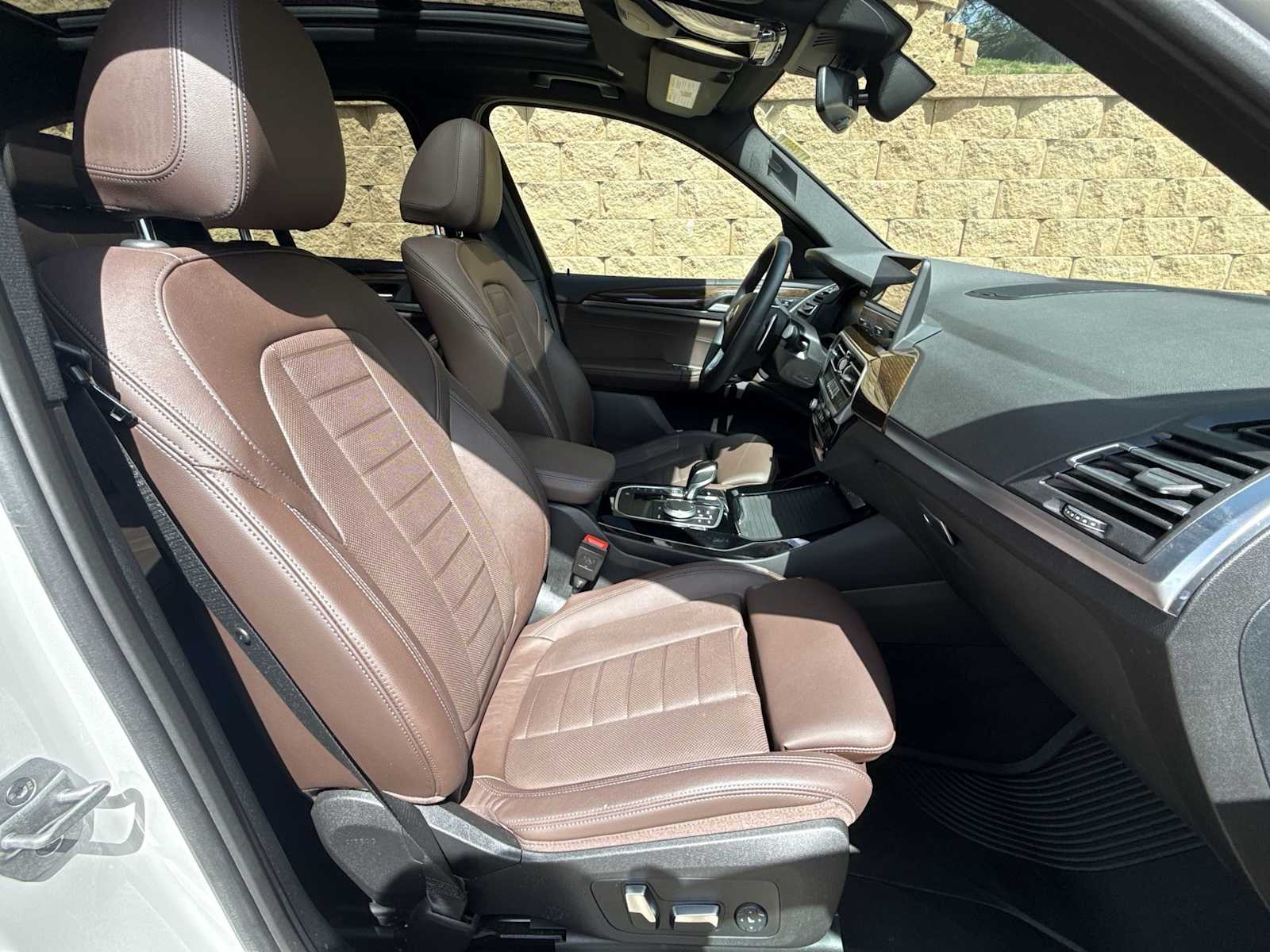 Thumbnail: 2024 BMW X3 - 24