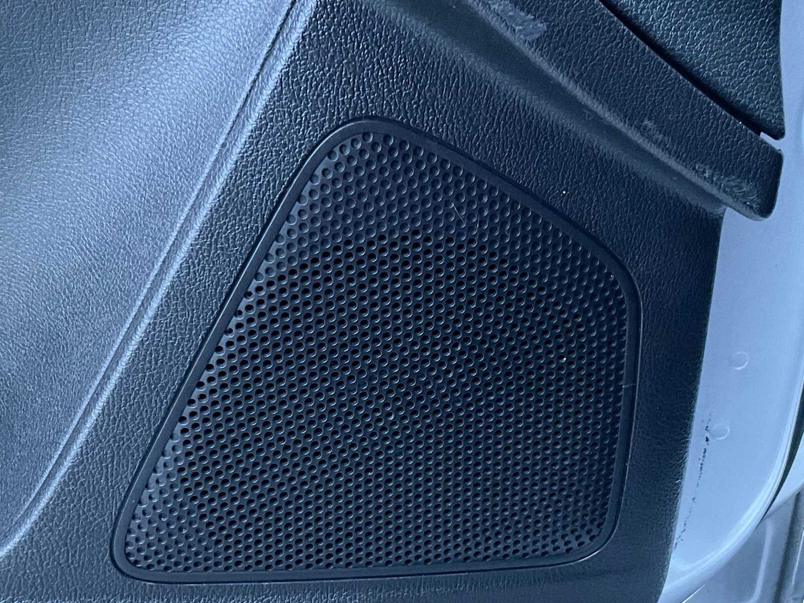 Thumbnail: 2016 Ford Focus - 30