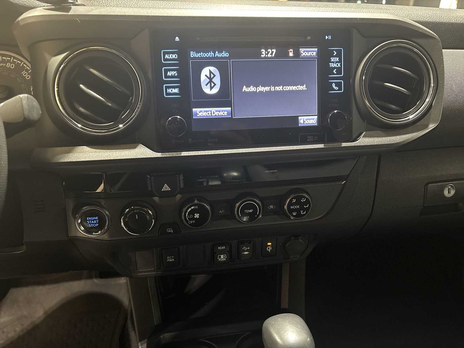 Thumbnail: 2018 Toyota Tacoma - 26