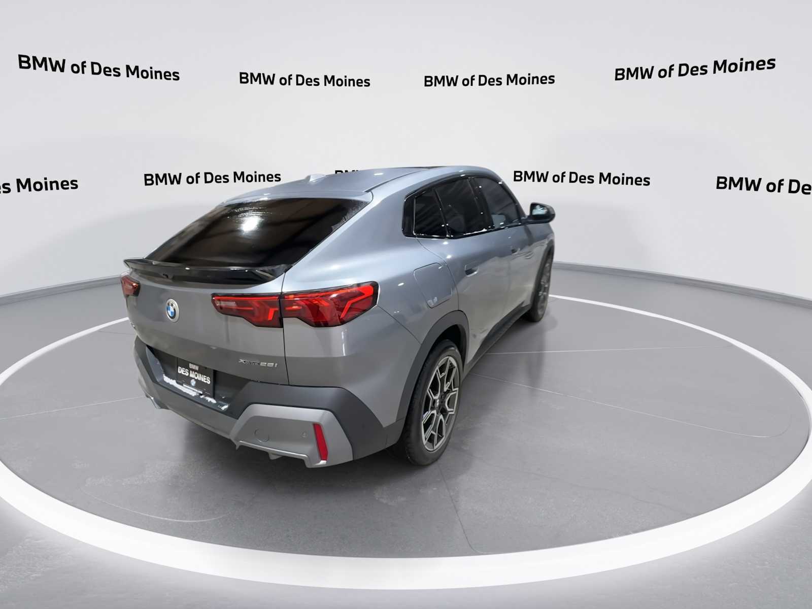 Thumbnail: 2025 BMW X2 - 8