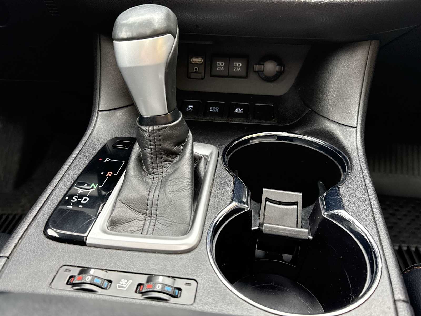 Thumbnail: 2018 Toyota Highlander - 30