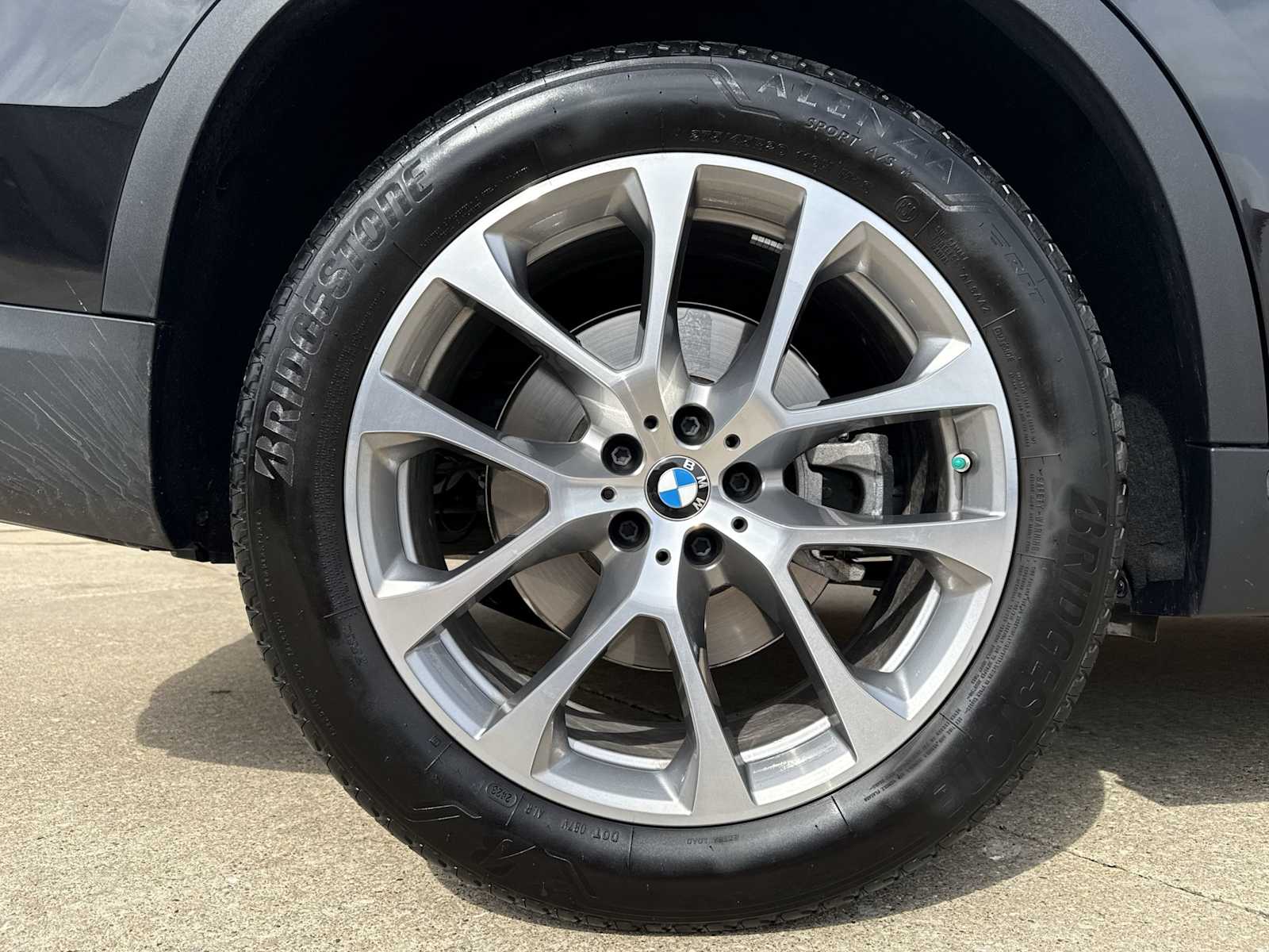 Thumbnail: 2024 BMW X5 - 14