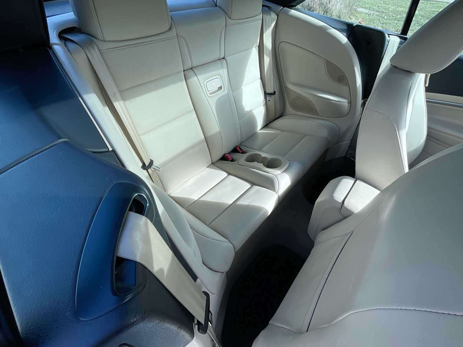 Thumbnail: 2014 Volkswagen Eos - 14