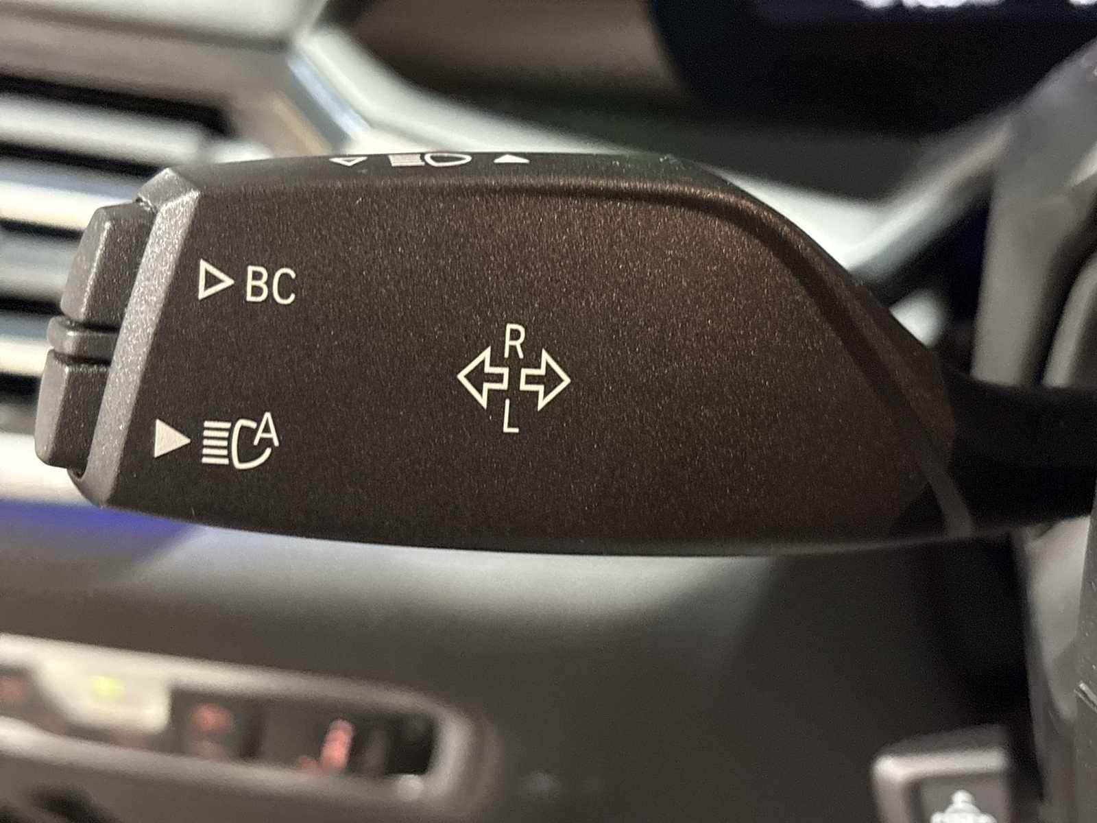 Thumbnail: 2022 BMW X5 - 25