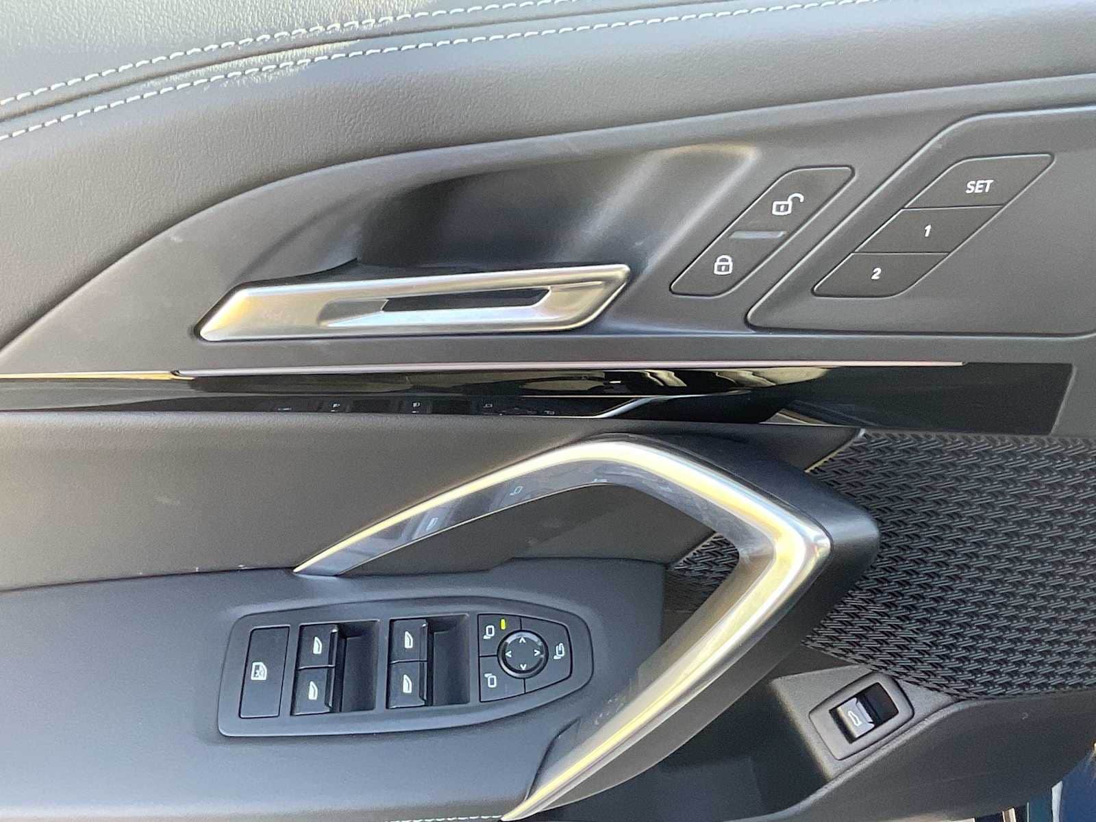 Thumbnail: 2026 BMW X1 - 13