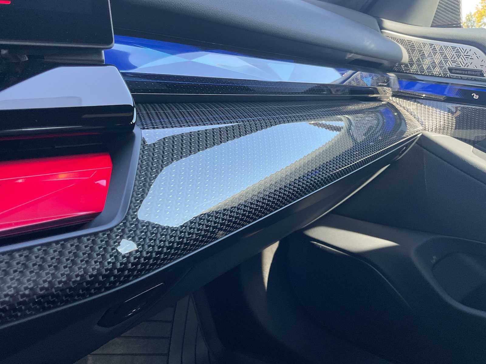 Thumbnail: 2025 BMW M5 - 38