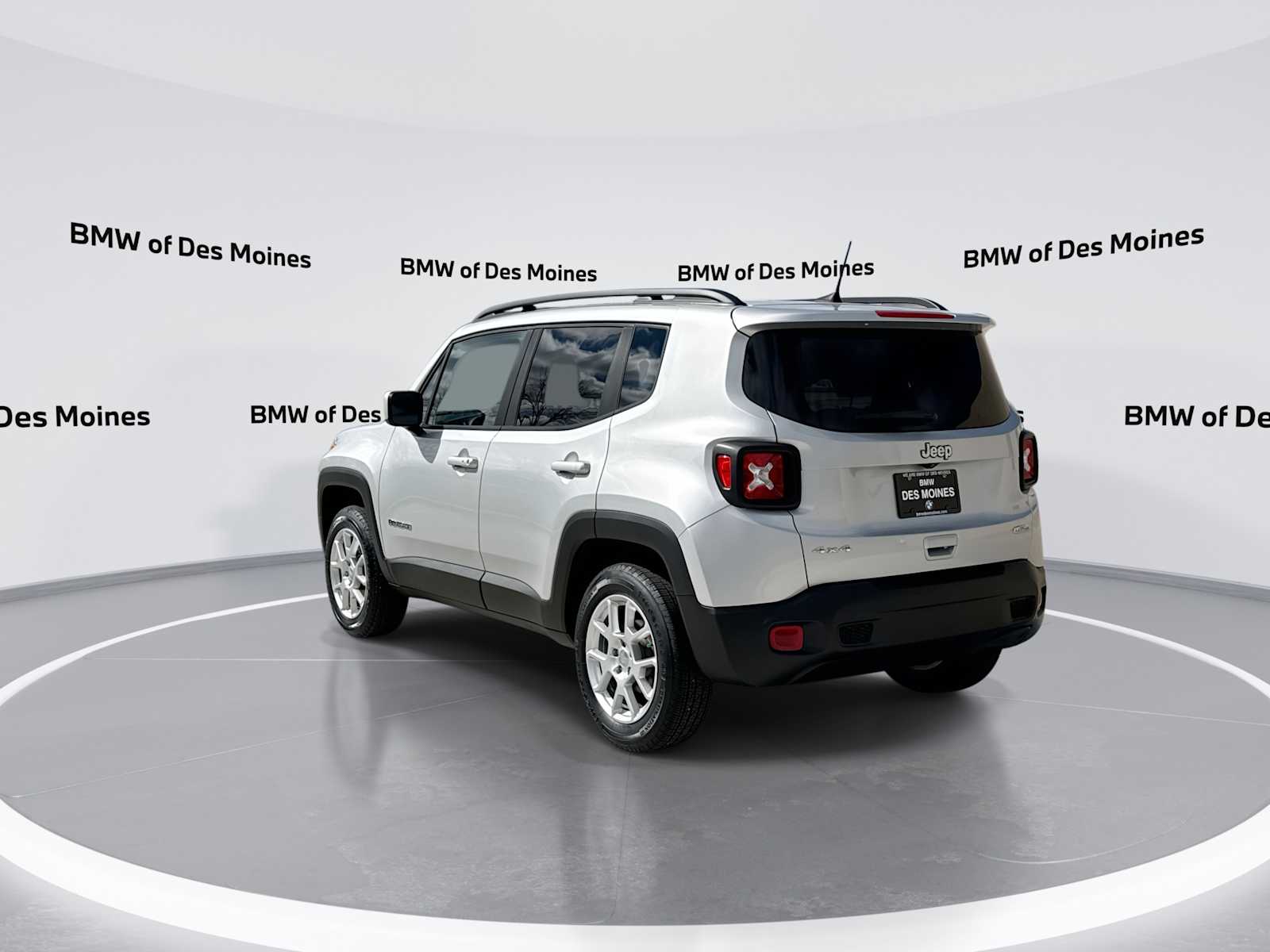 Thumbnail: 2019 Jeep Renegade - 6