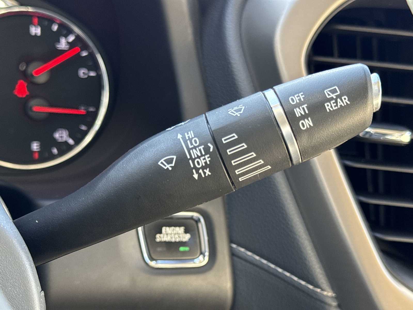 Thumbnail: 2021 GMC Acadia - 27