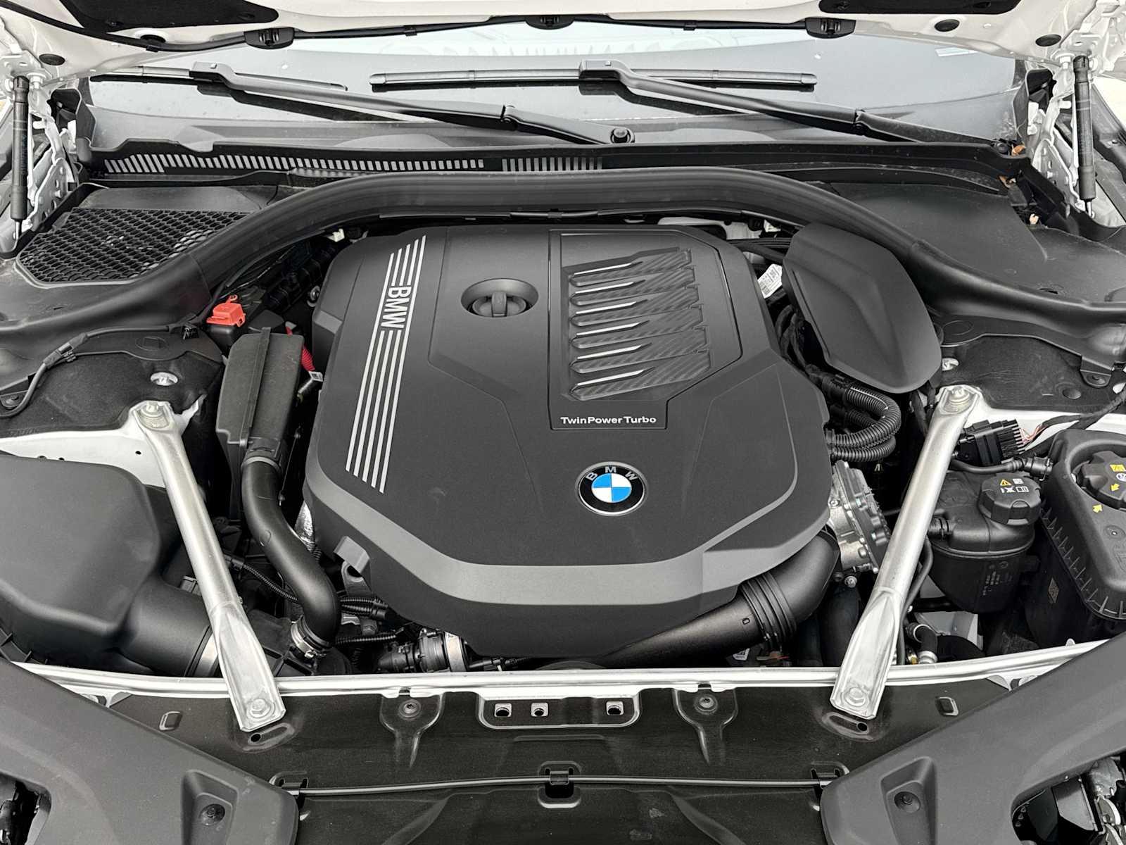 2026 BMW 8 Series 840i - Photo 15