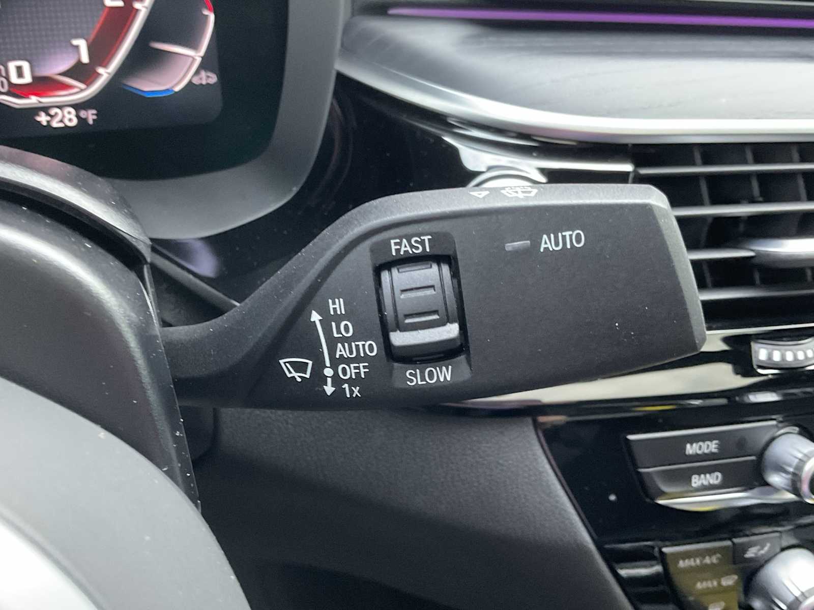 Thumbnail: 2022 BMW 5 Series - 27