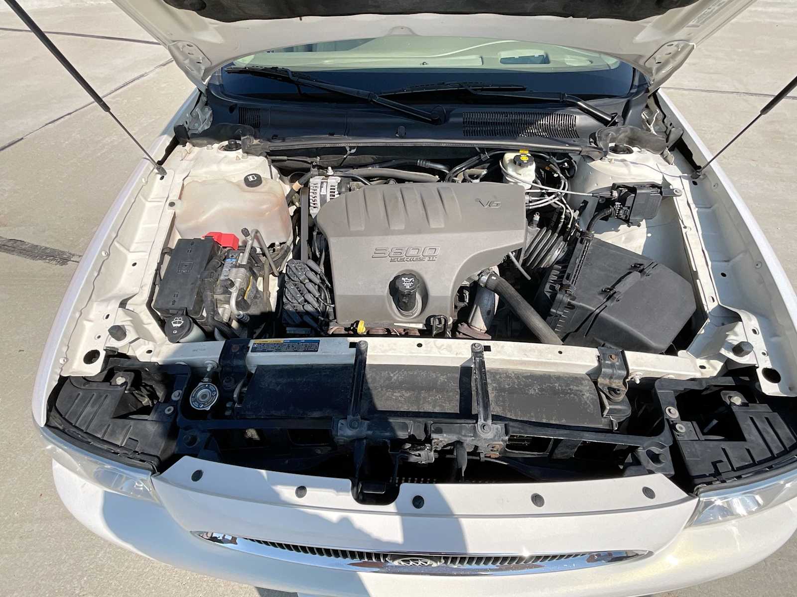 Thumbnail: 2005 Buick LeSabre - 14