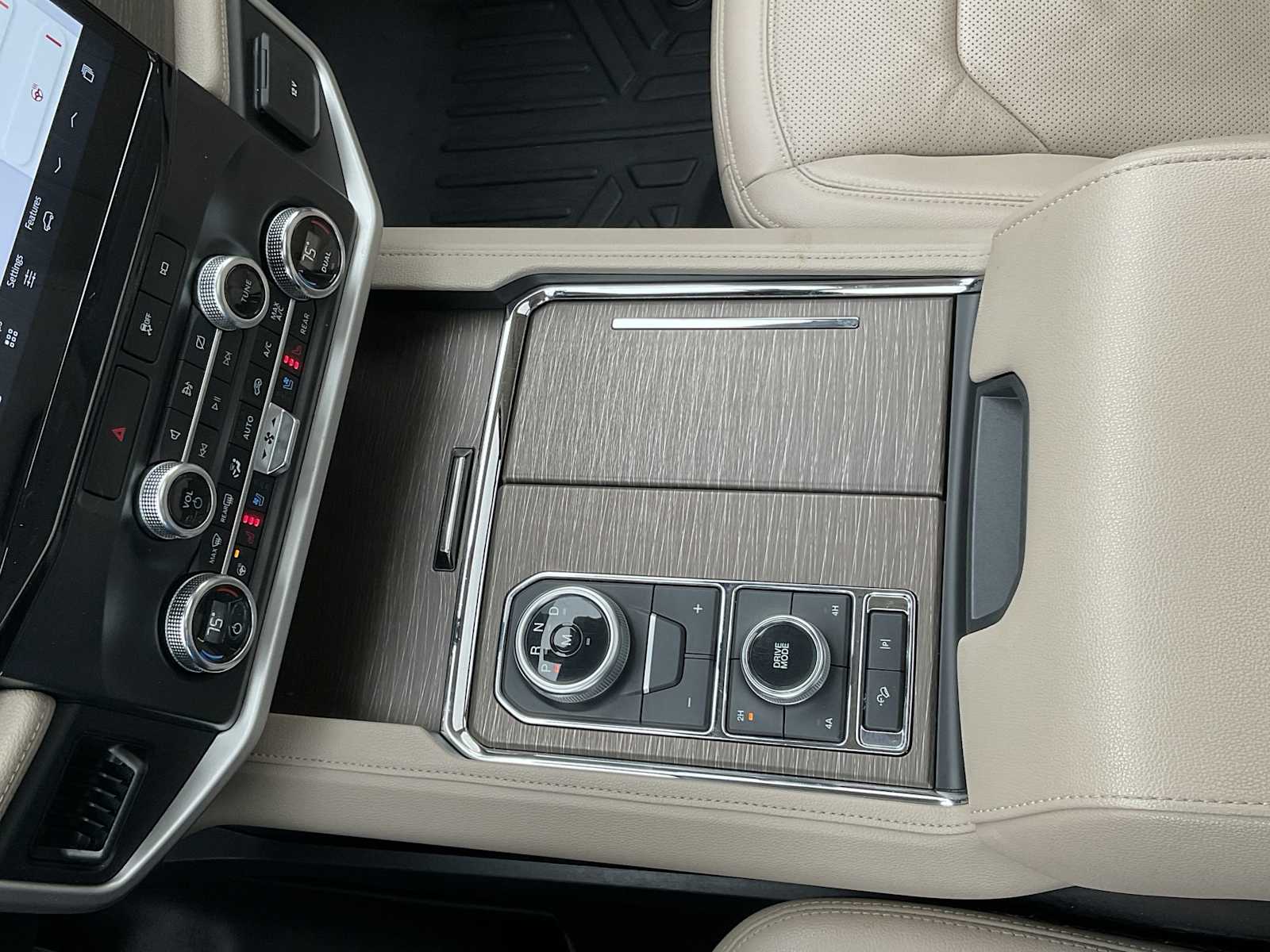 Thumbnail: 2022 Ford Expedition MAX - 30