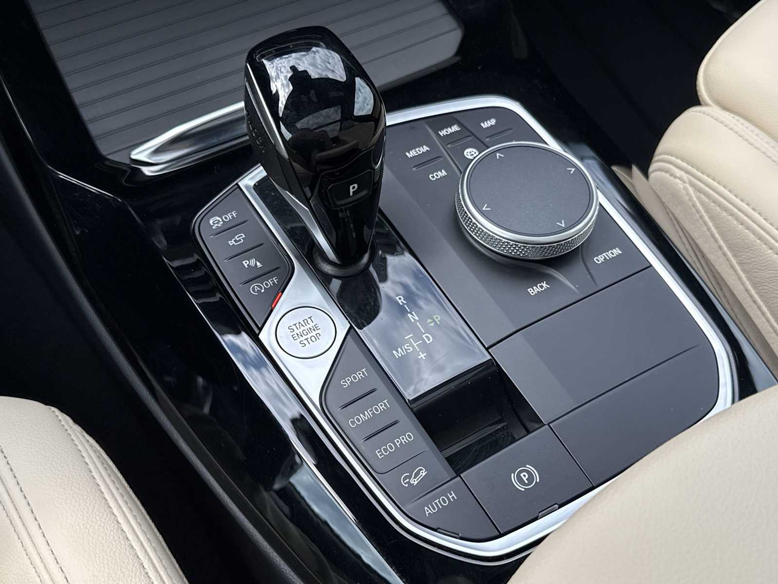 Thumbnail: 2024 BMW X3 - 34