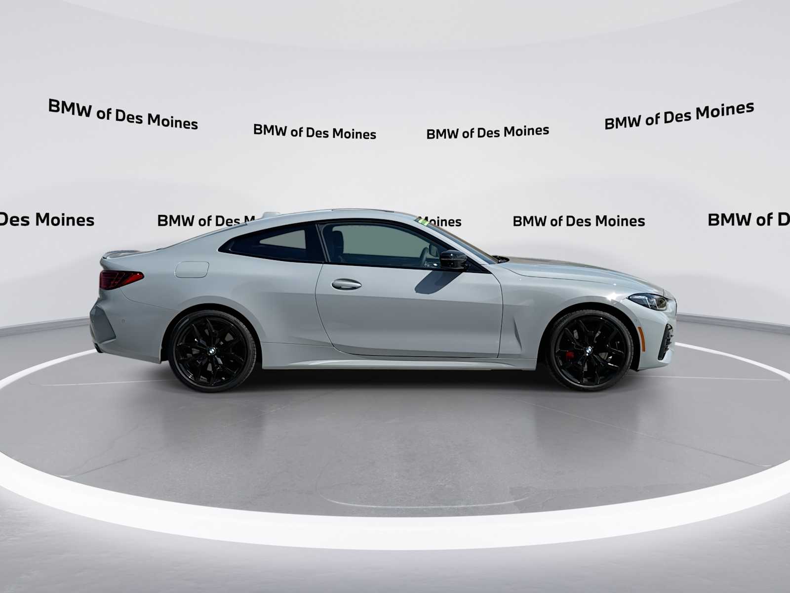 Thumbnail: 2026 BMW 4 Series - 9