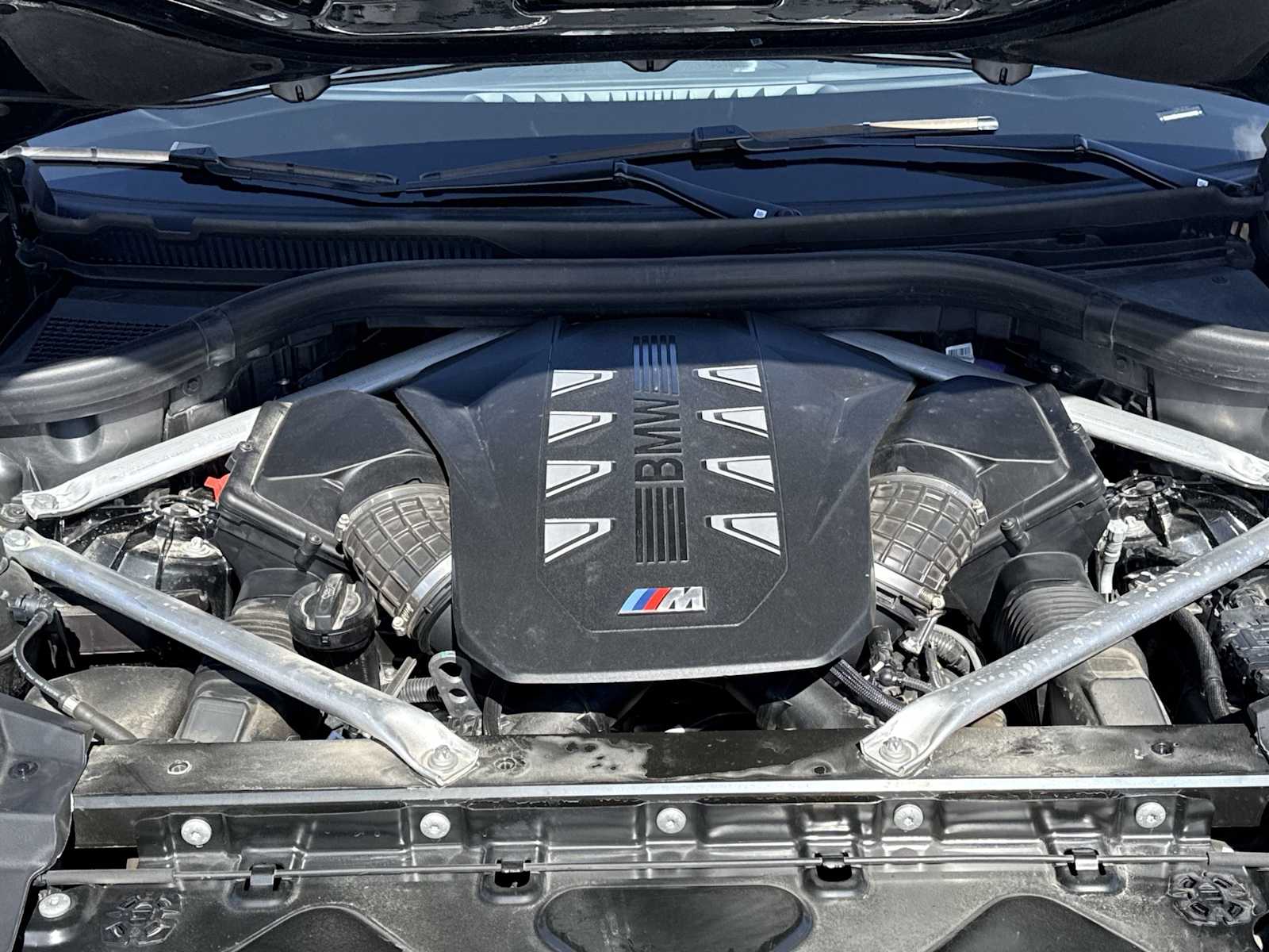 Thumbnail: 2025 BMW X6 - 15