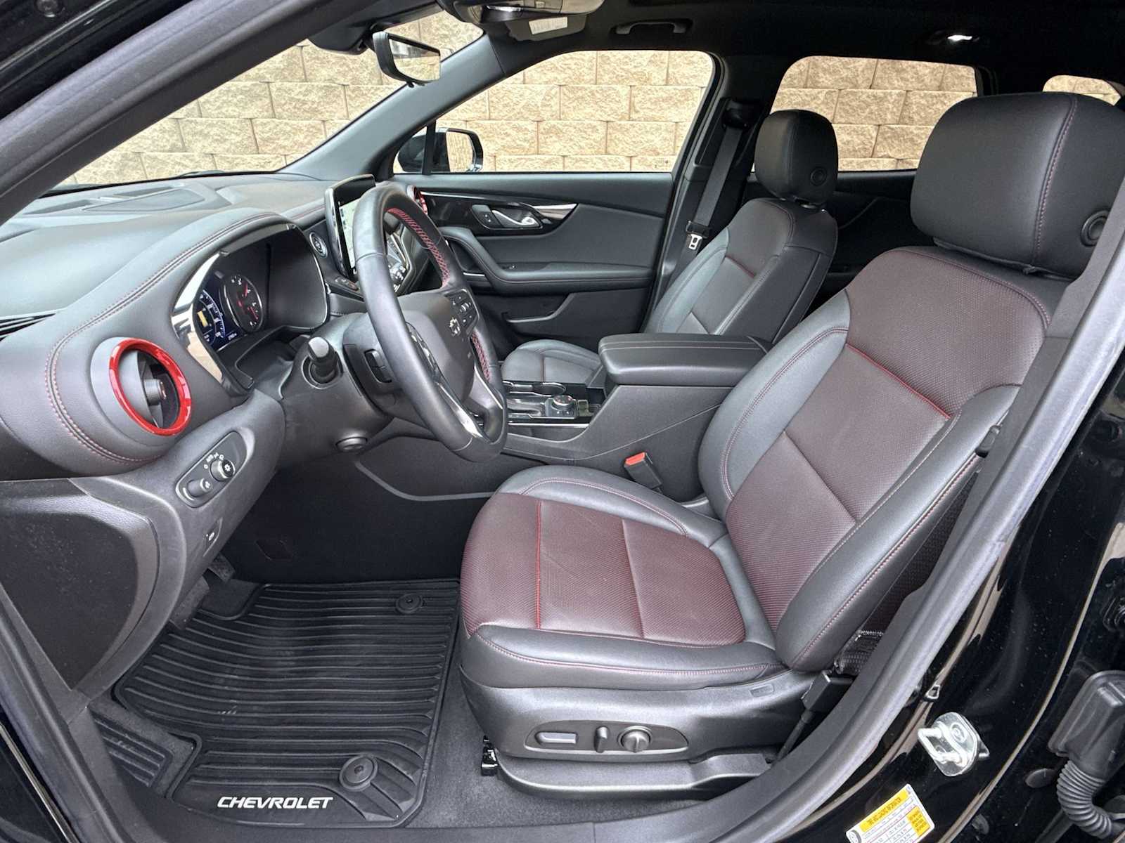 Thumbnail: 2023 Chevrolet Blazer - 10