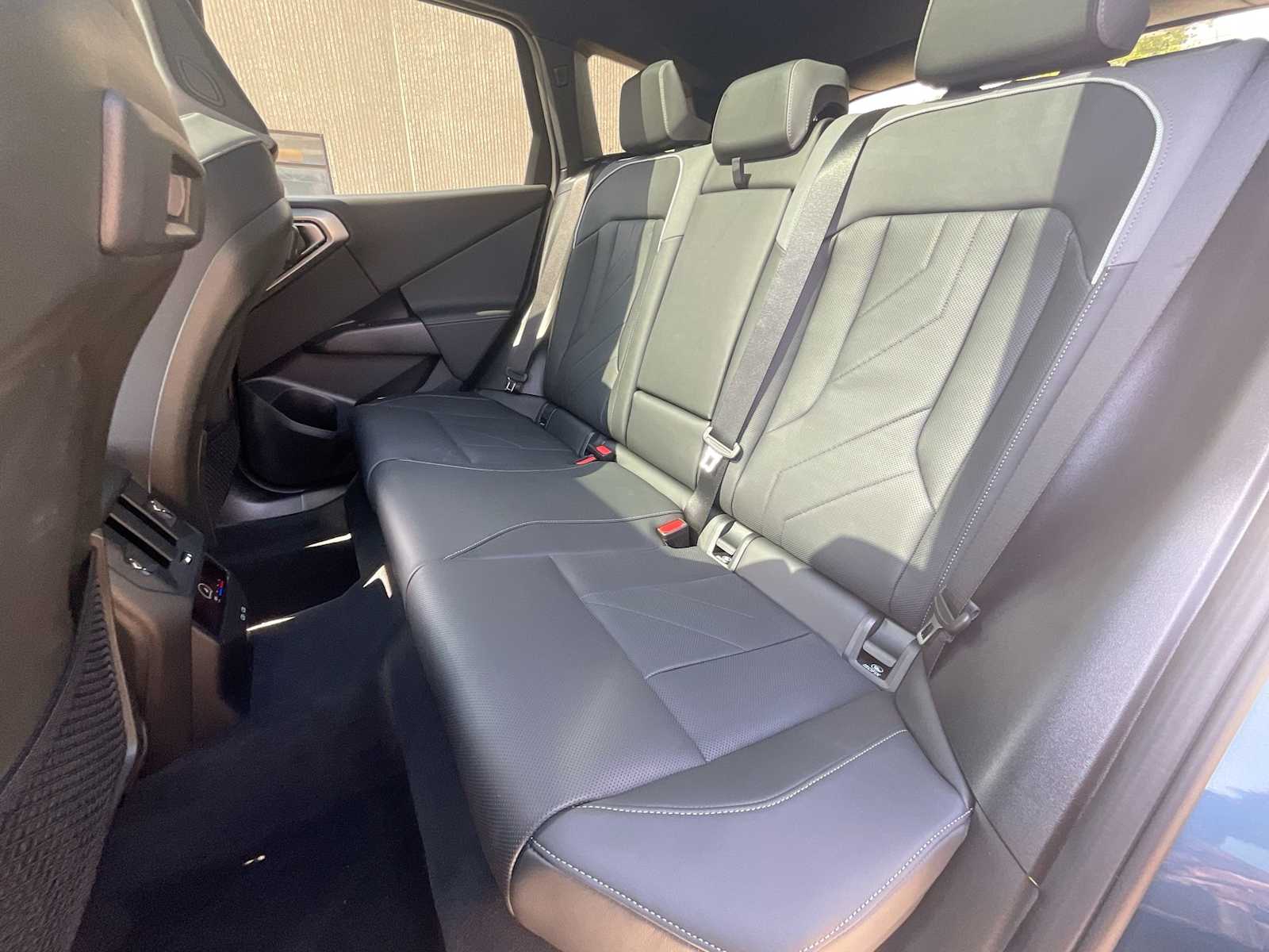 Thumbnail: 2026 BMW X3 - 21