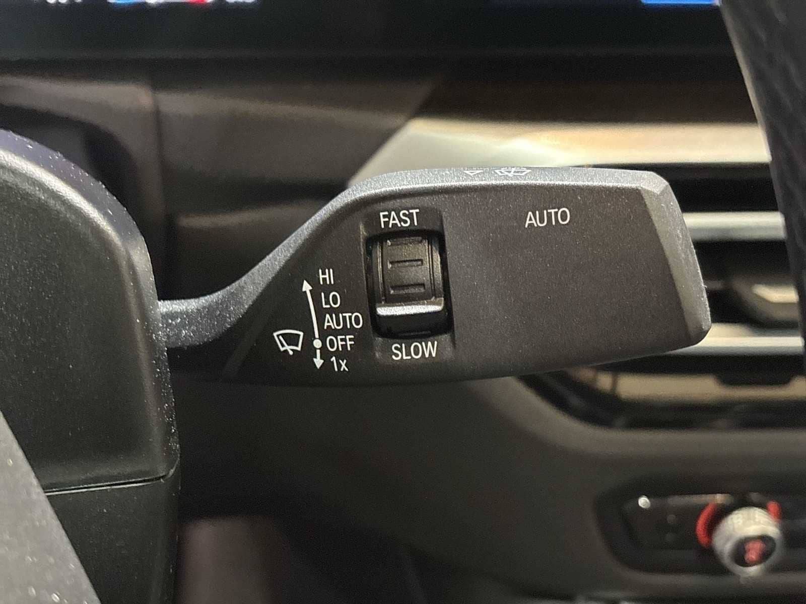 Thumbnail: 2023 BMW 3 Series - 25