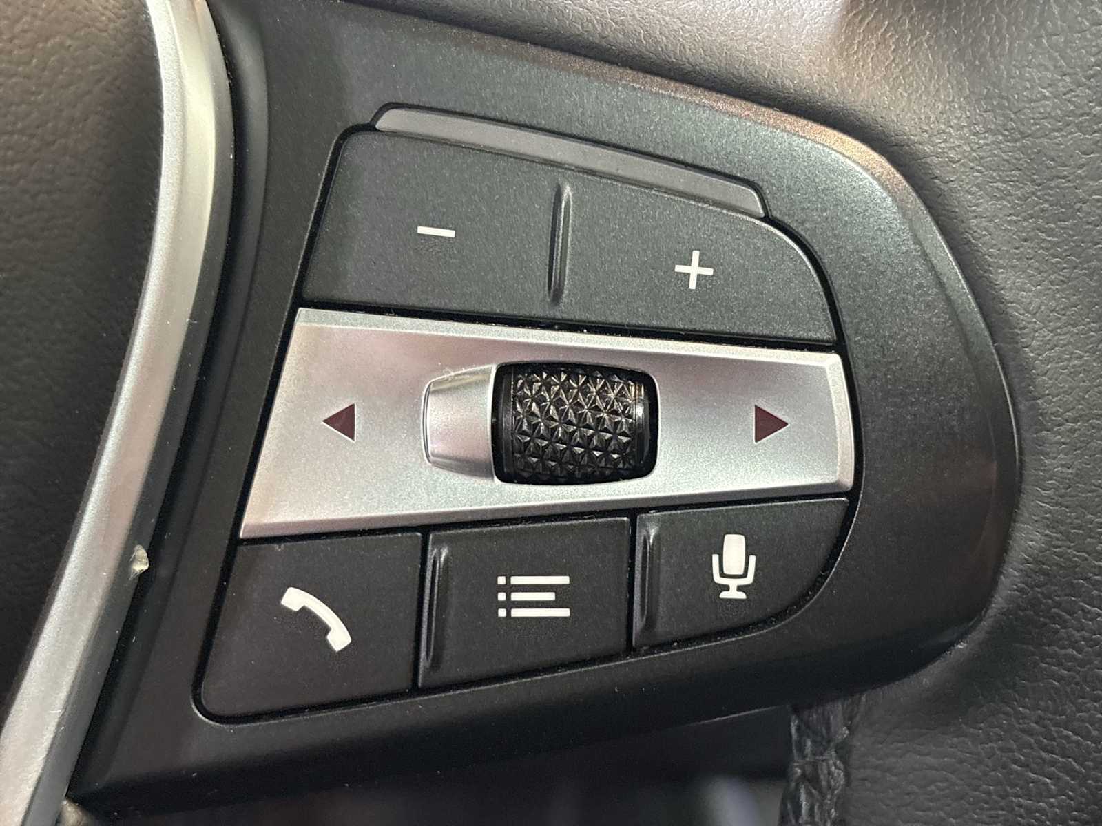 Thumbnail: 2023 BMW X5 - 24