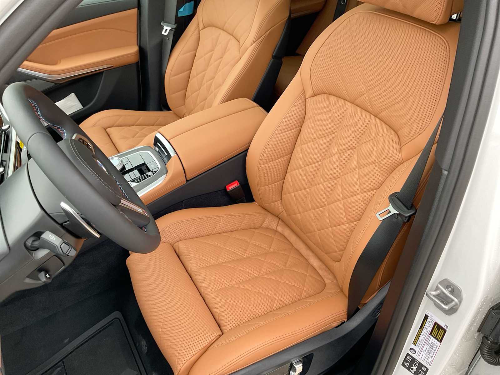 2025 BMW X5 M60i 17