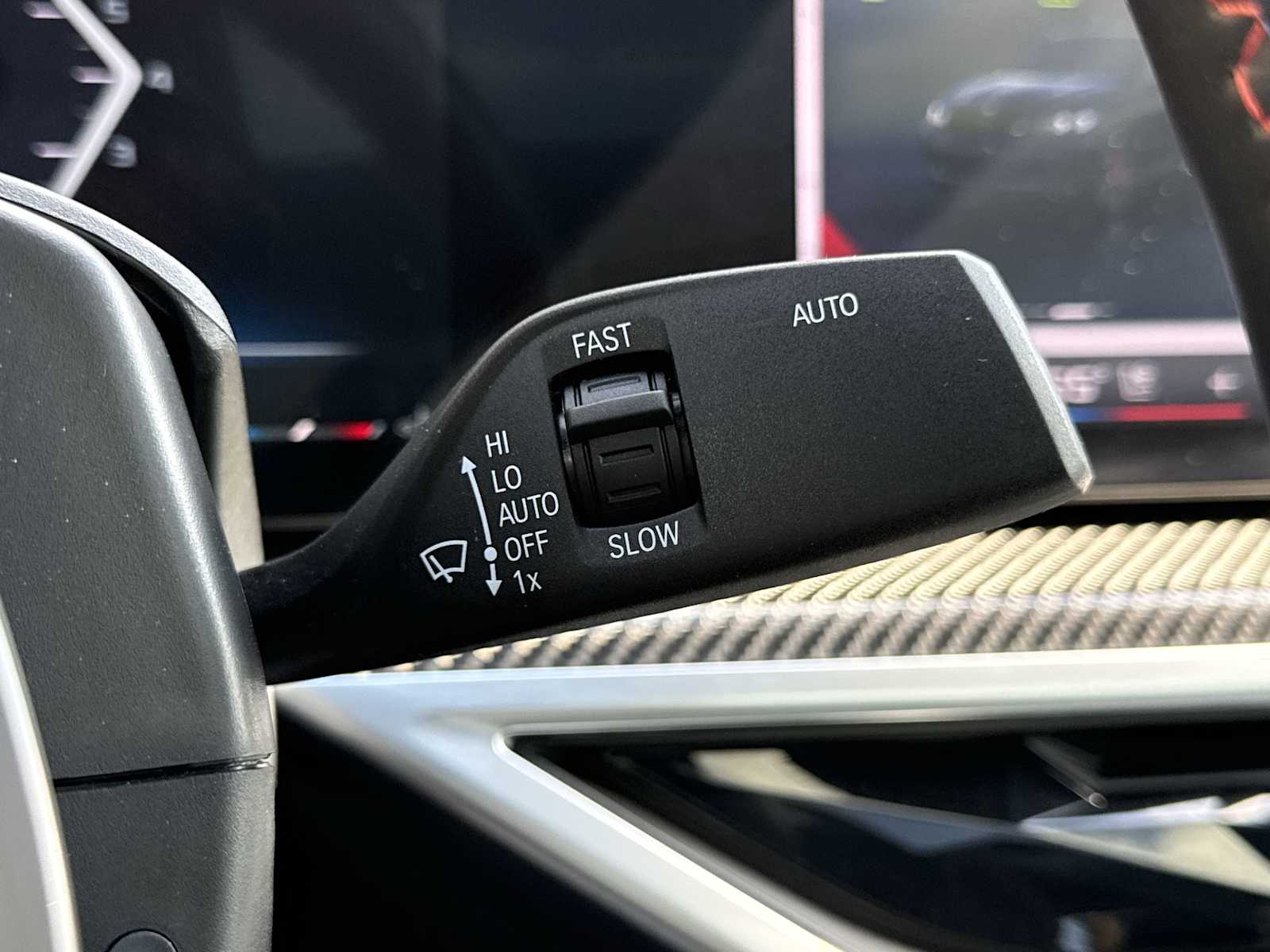 Thumbnail: 2025 BMW X6 - 28