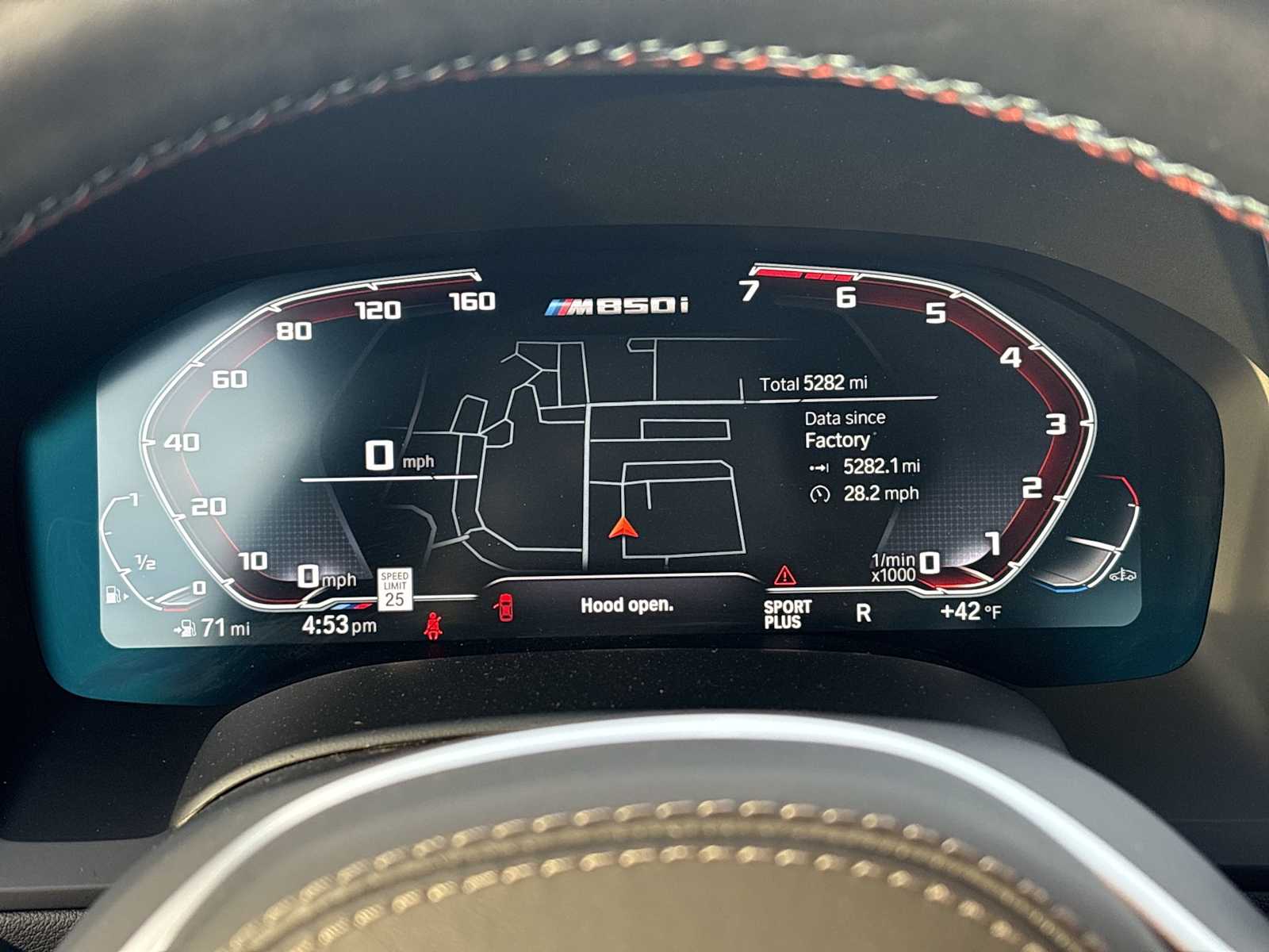 Thumbnail: 2025 BMW 8 Series - 38