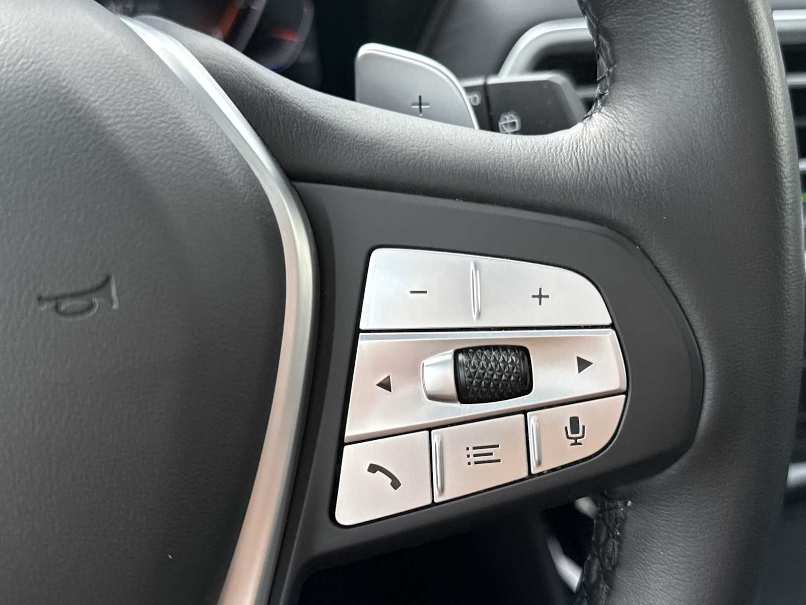 Thumbnail: 2023 BMW X3 - 27