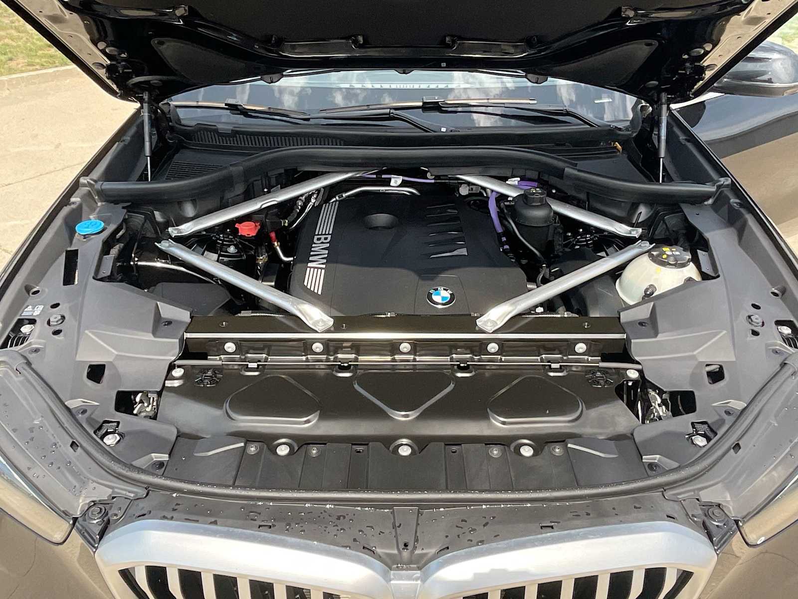 Thumbnail: 2025 BMW X5 - 12