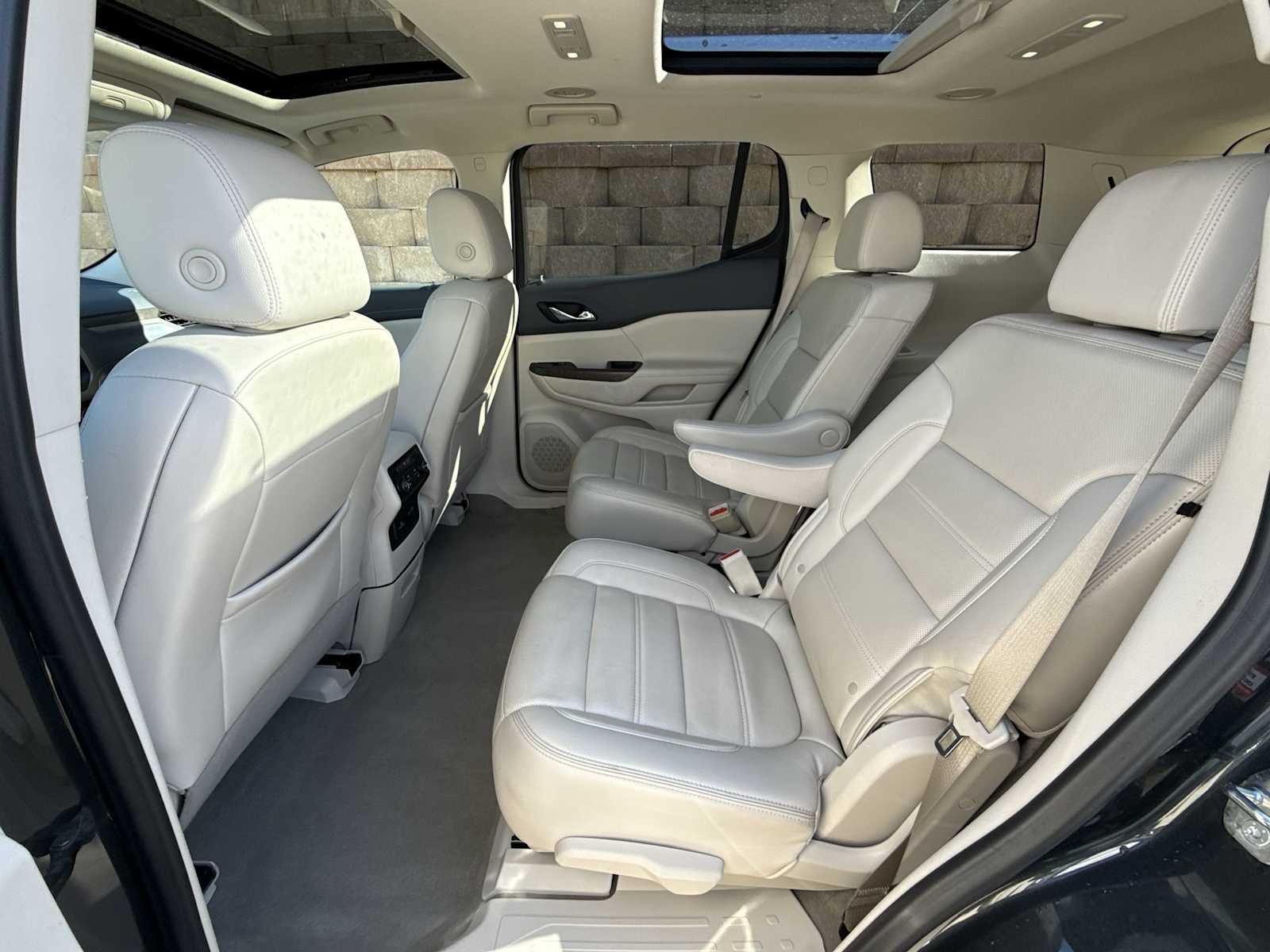 Thumbnail: 2021 GMC Acadia - 21