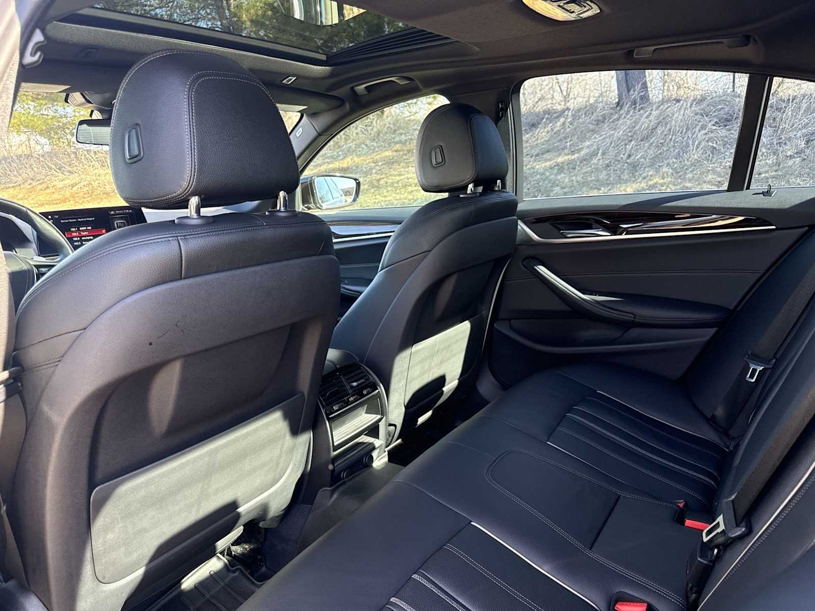 Thumbnail: 2019 BMW 5 Series - 19