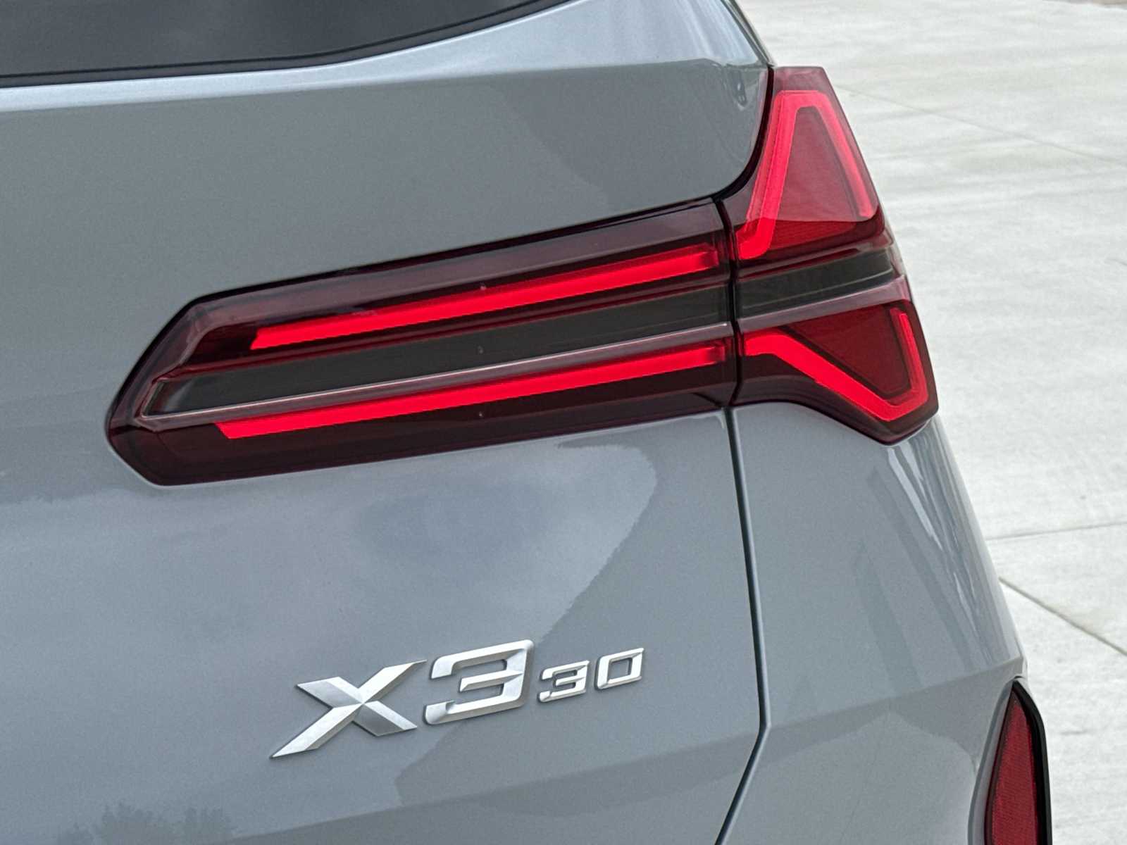 Thumbnail: 2026 BMW X3 - 13