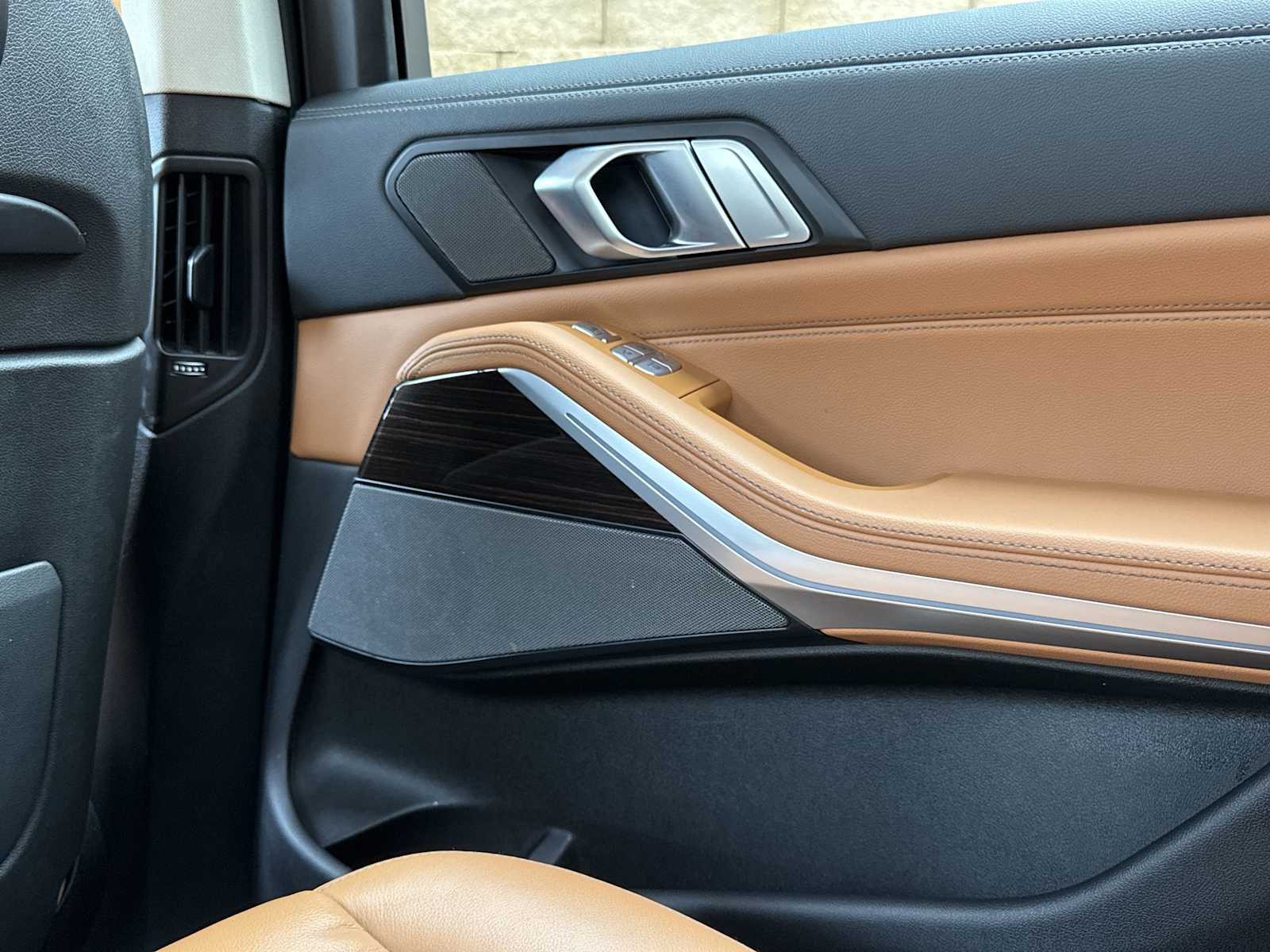 Thumbnail: 2020 BMW X7 - 44