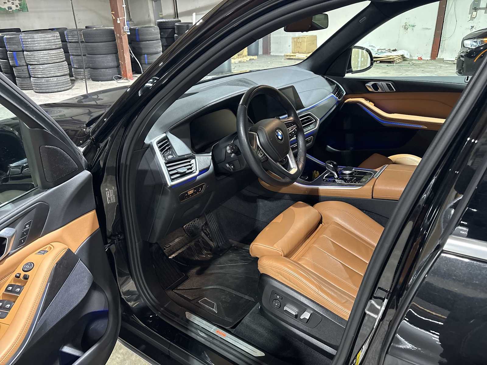 Thumbnail: 2022 BMW X5 - 10